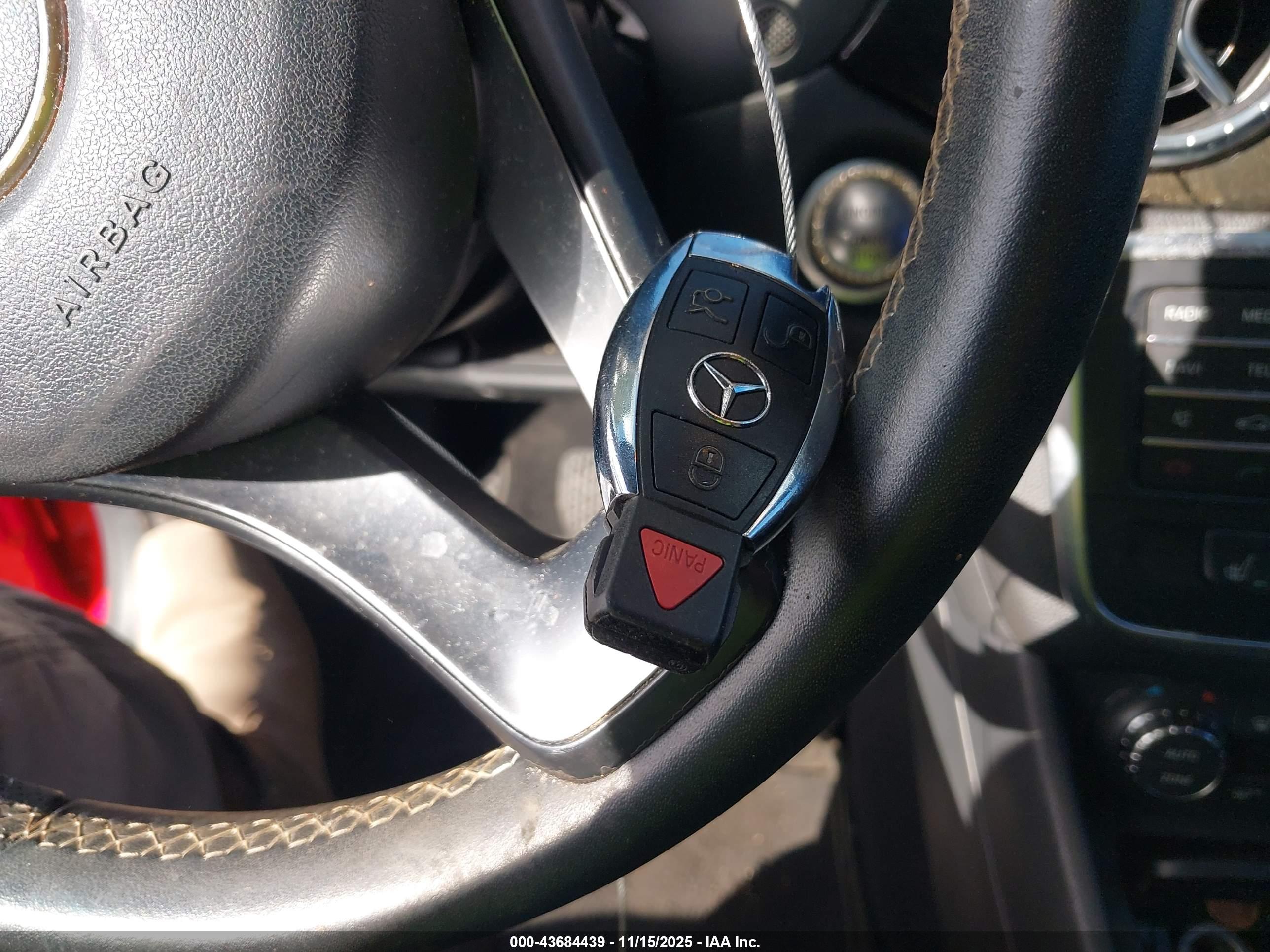 MERCEDES-BENZ CLA image 11