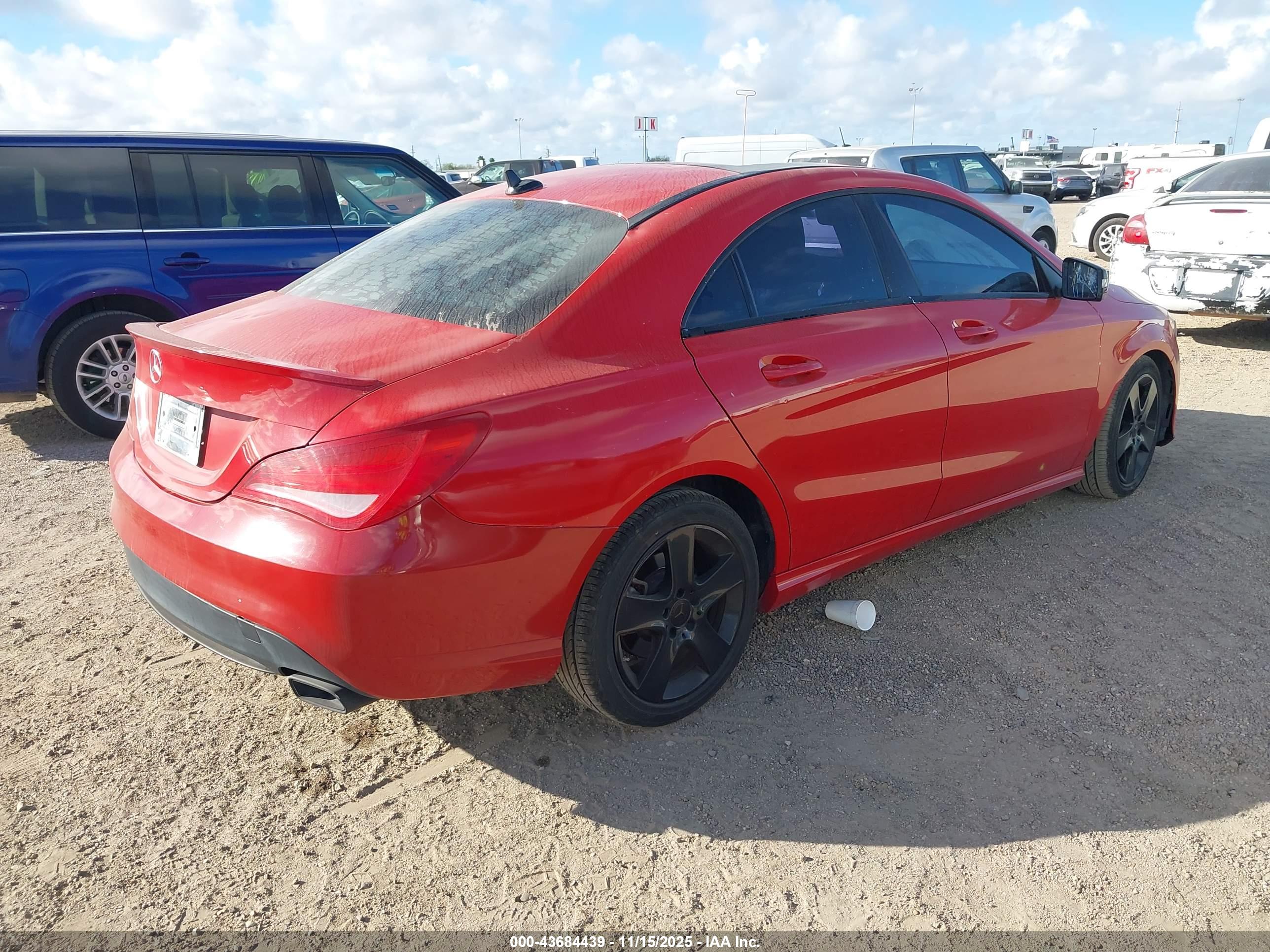 MERCEDES-BENZ CLA image 4