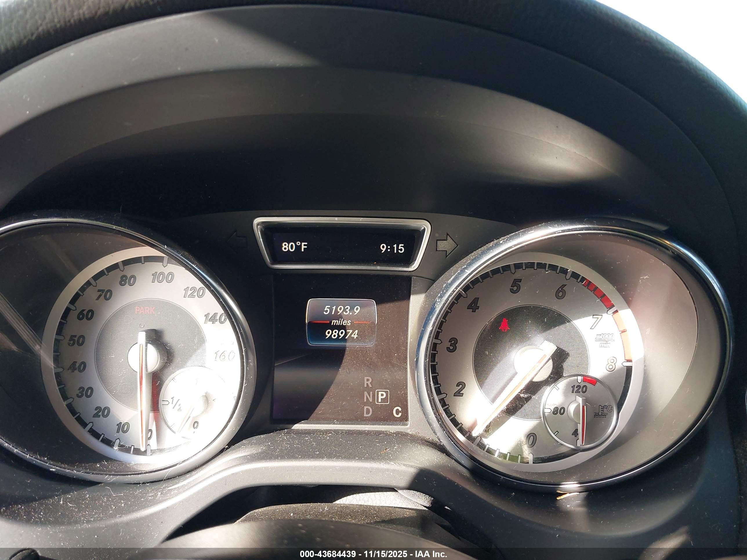 MERCEDES-BENZ CLA image 7
