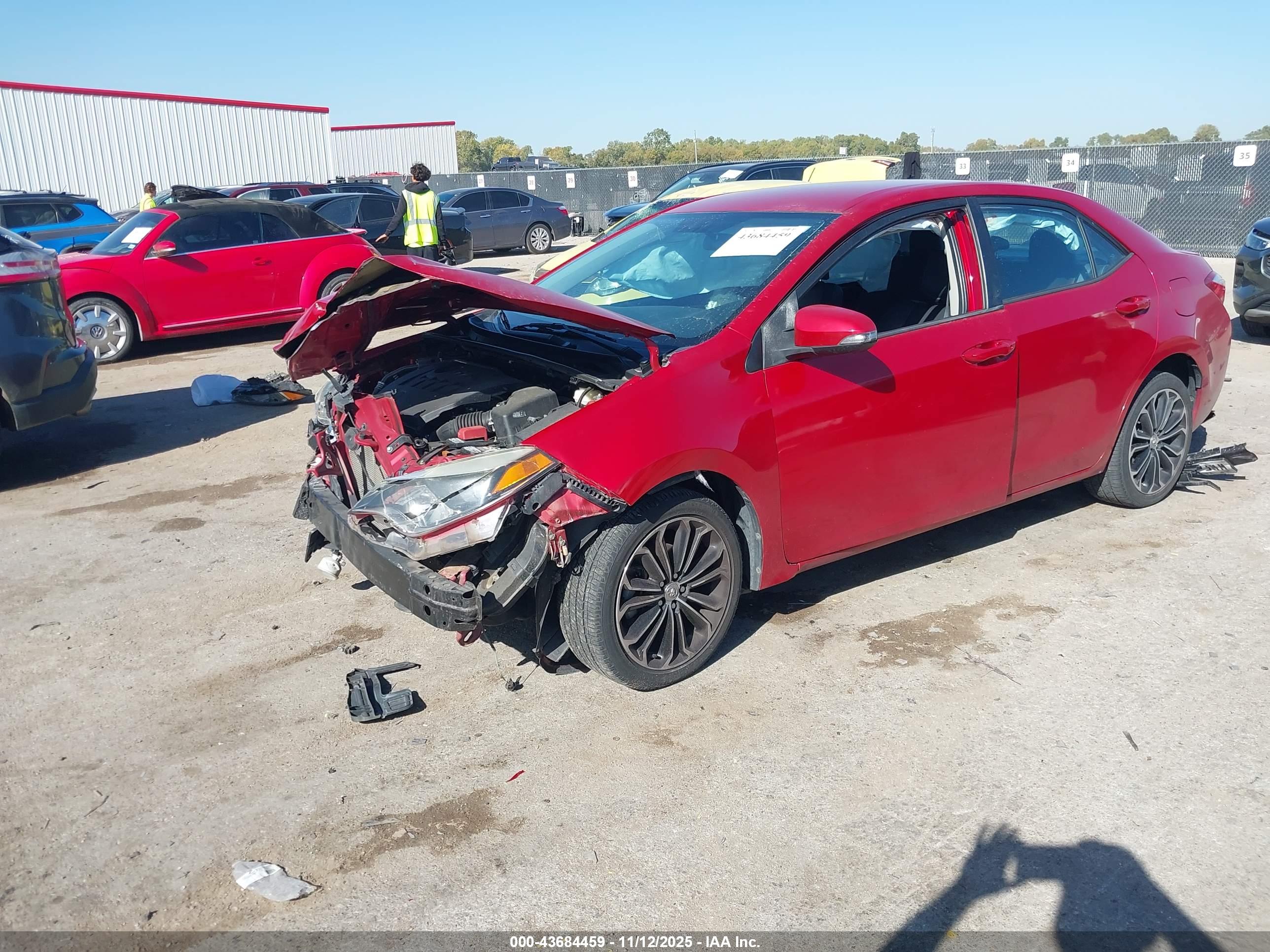 TOYOTA COROLLA image 2
