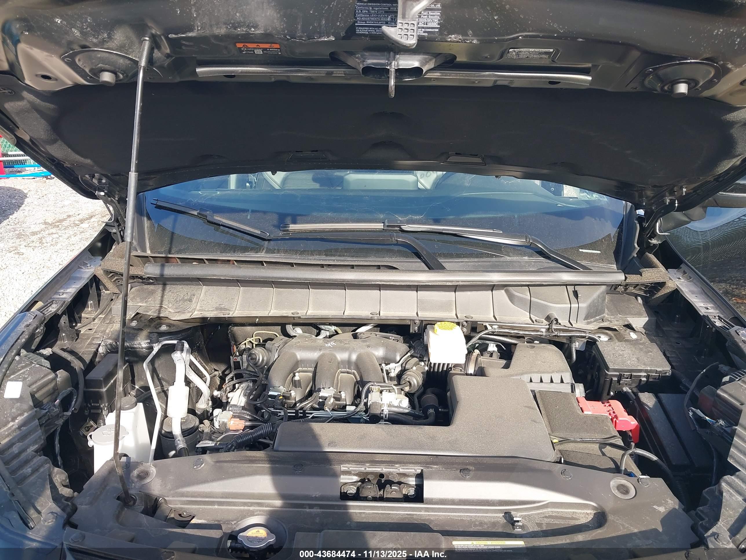 NISSAN PATHFINDER image 10