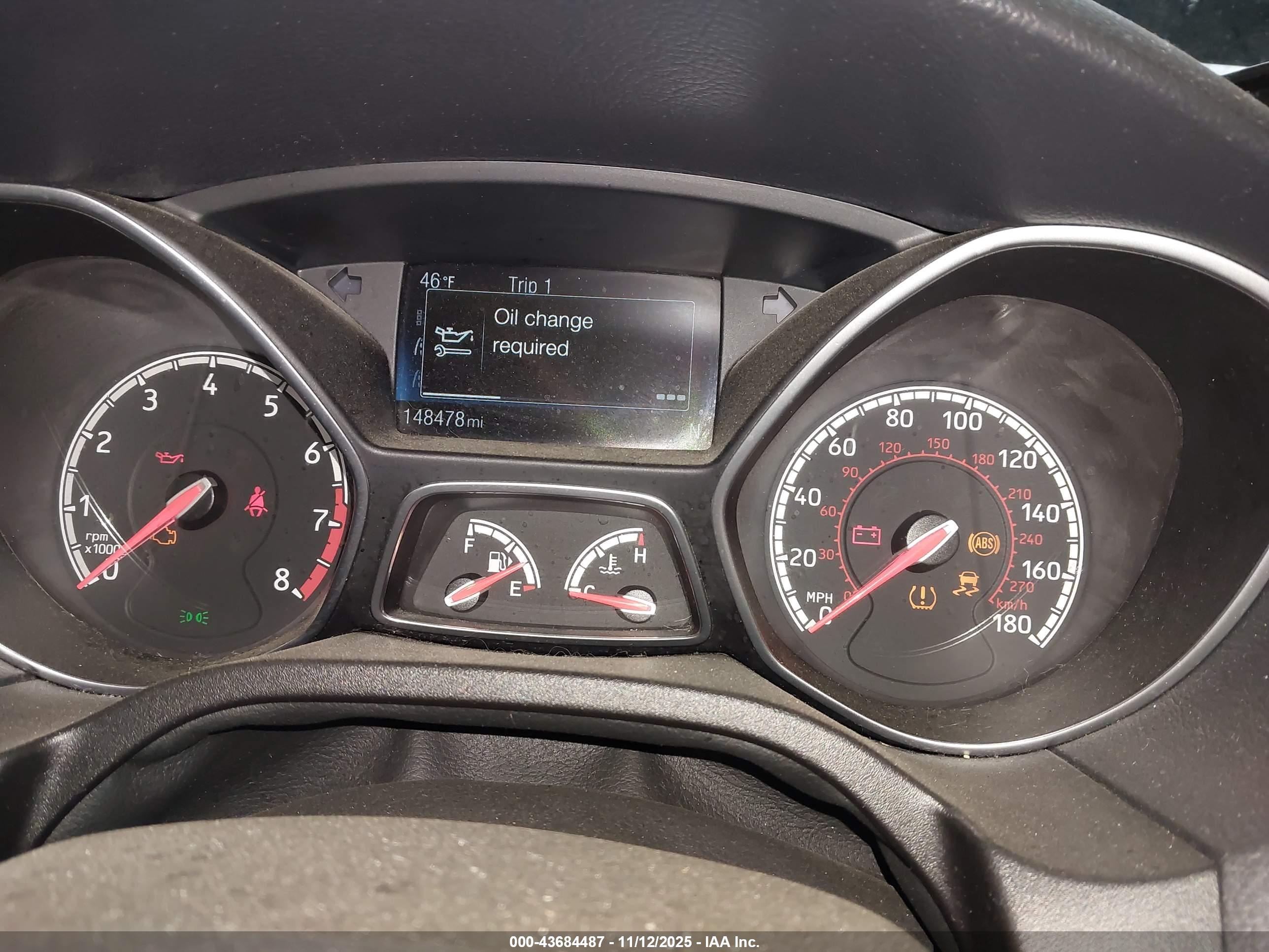 FORD FOCUS image 7