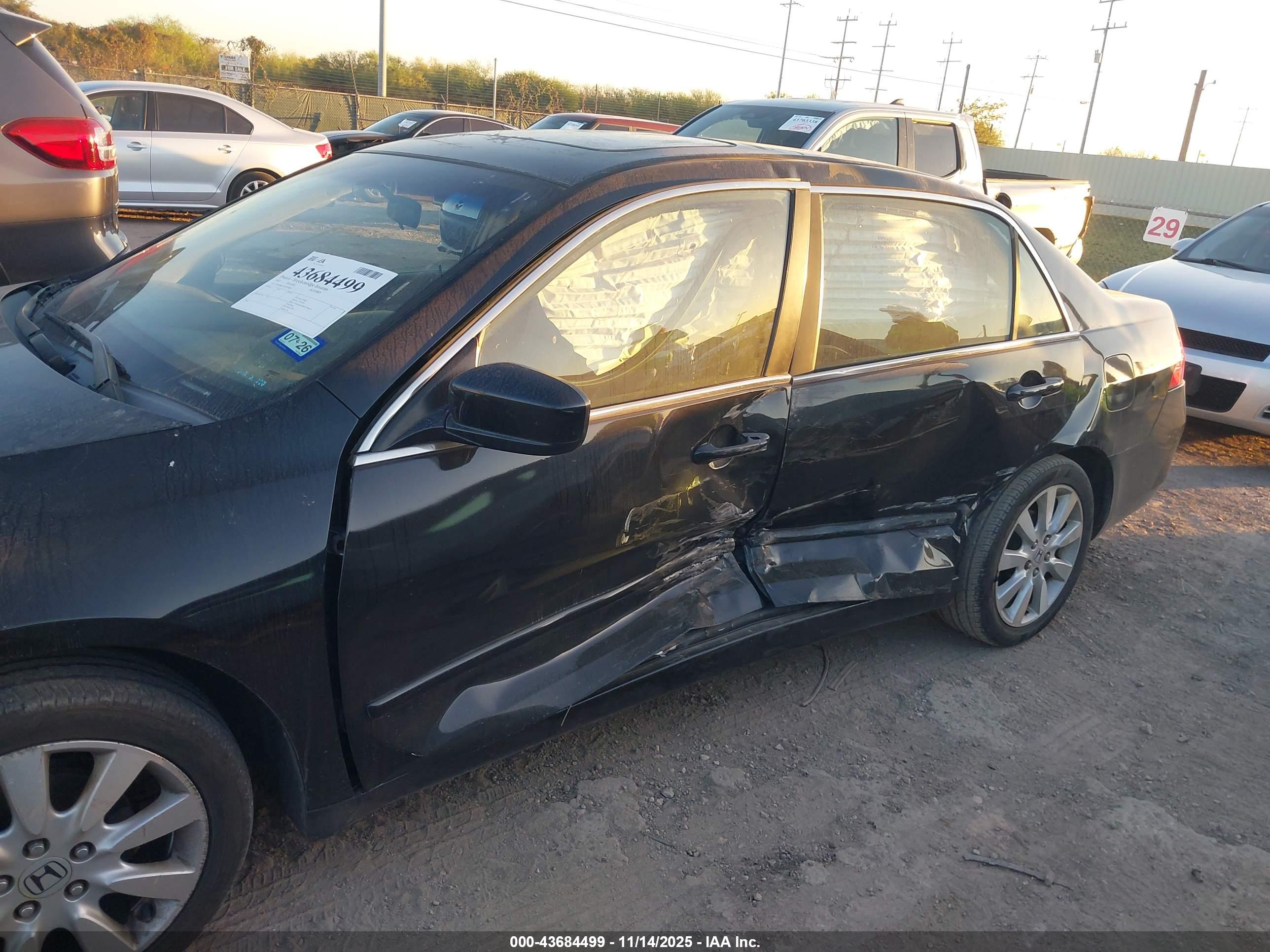 HONDA ACCORD image 6