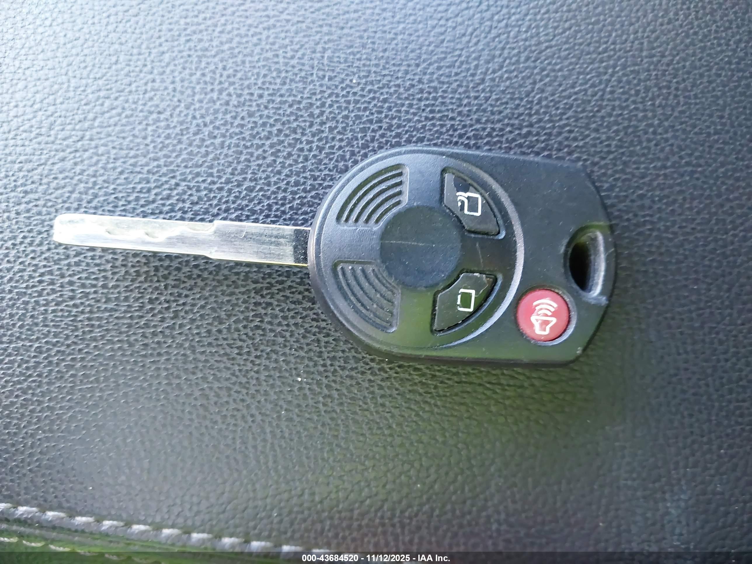FORD ESCAPE image 11