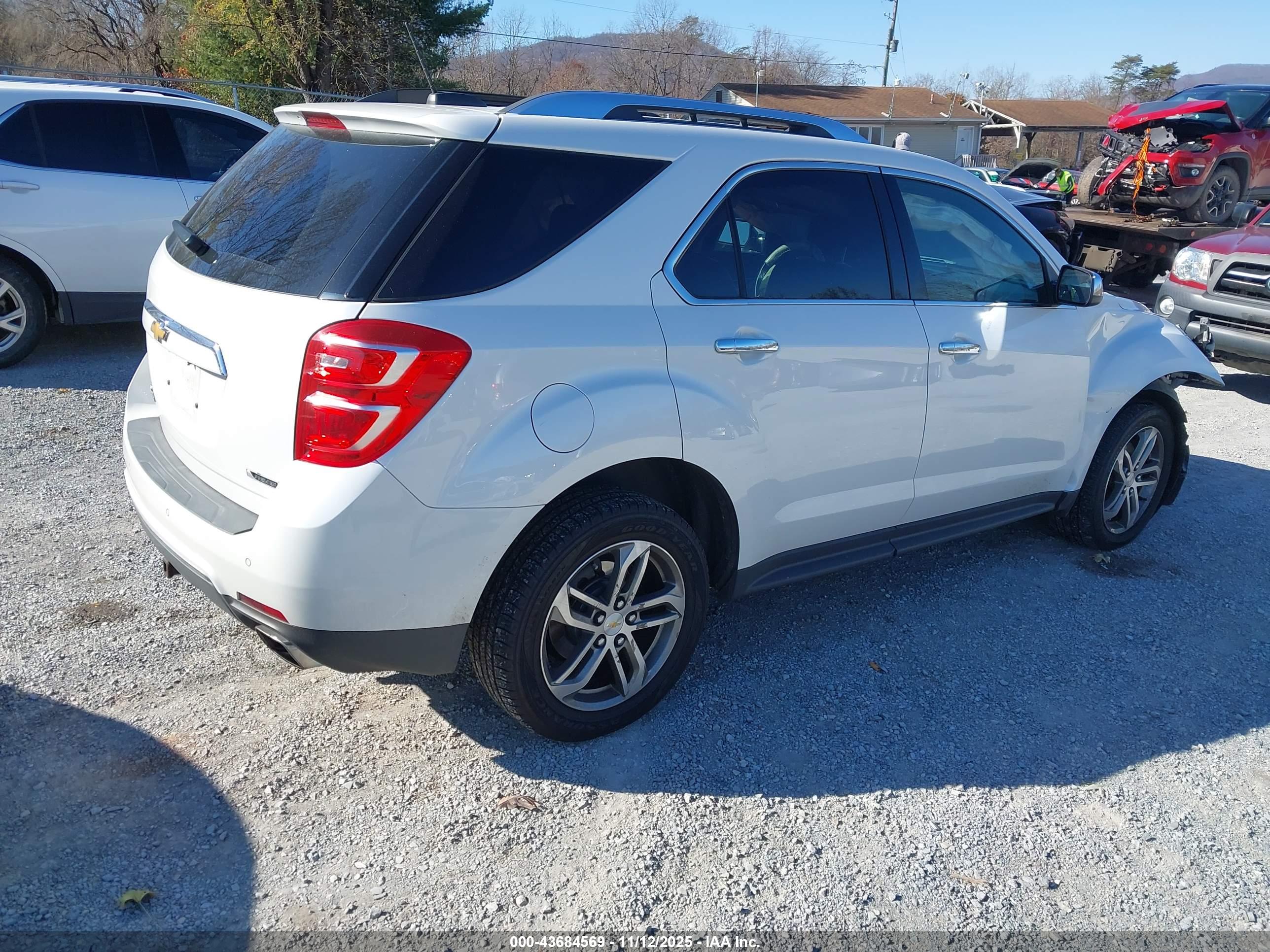 CHEVROLET EQUINOX image 4