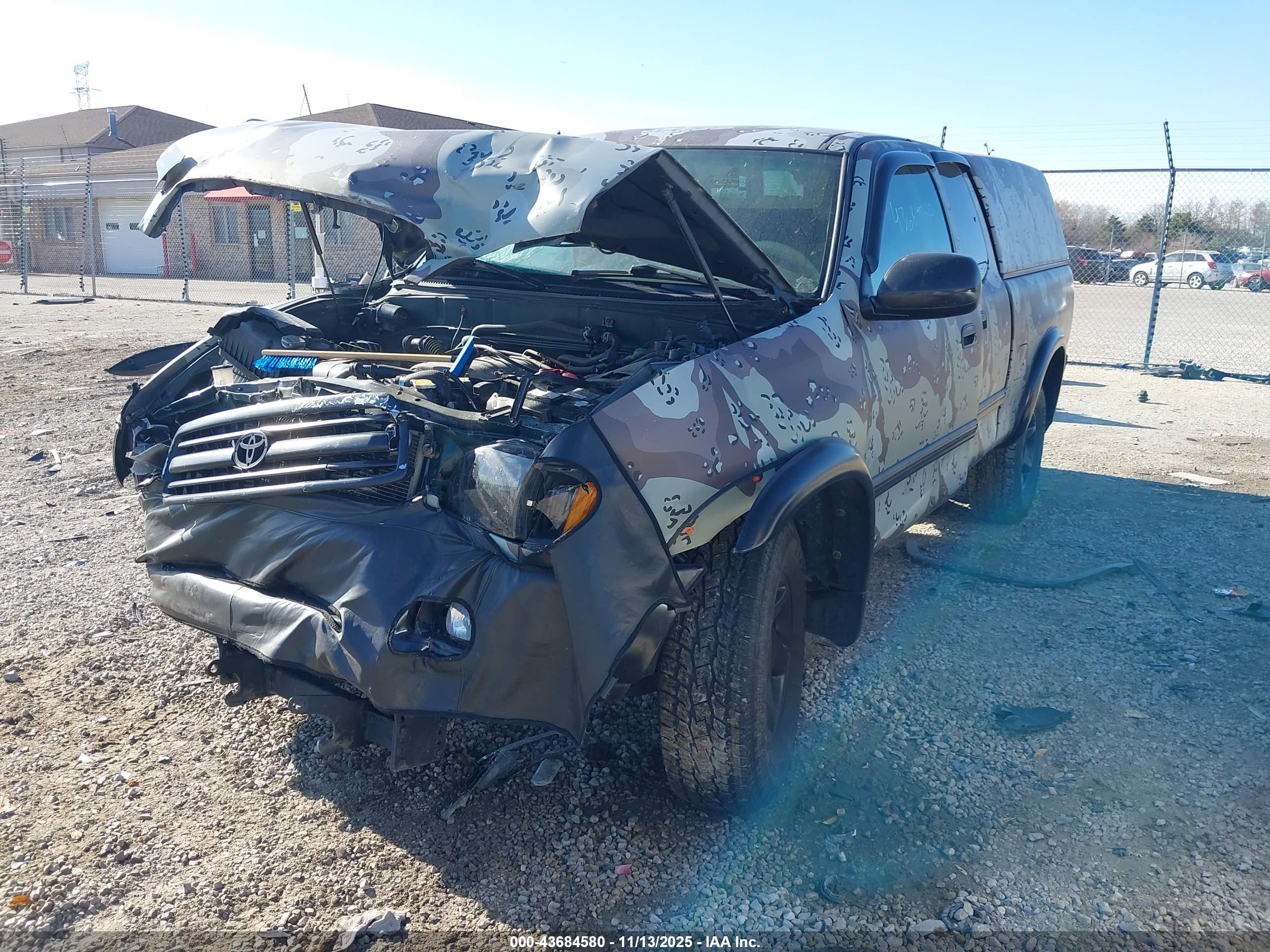 TOYOTA TUNDRA image 2