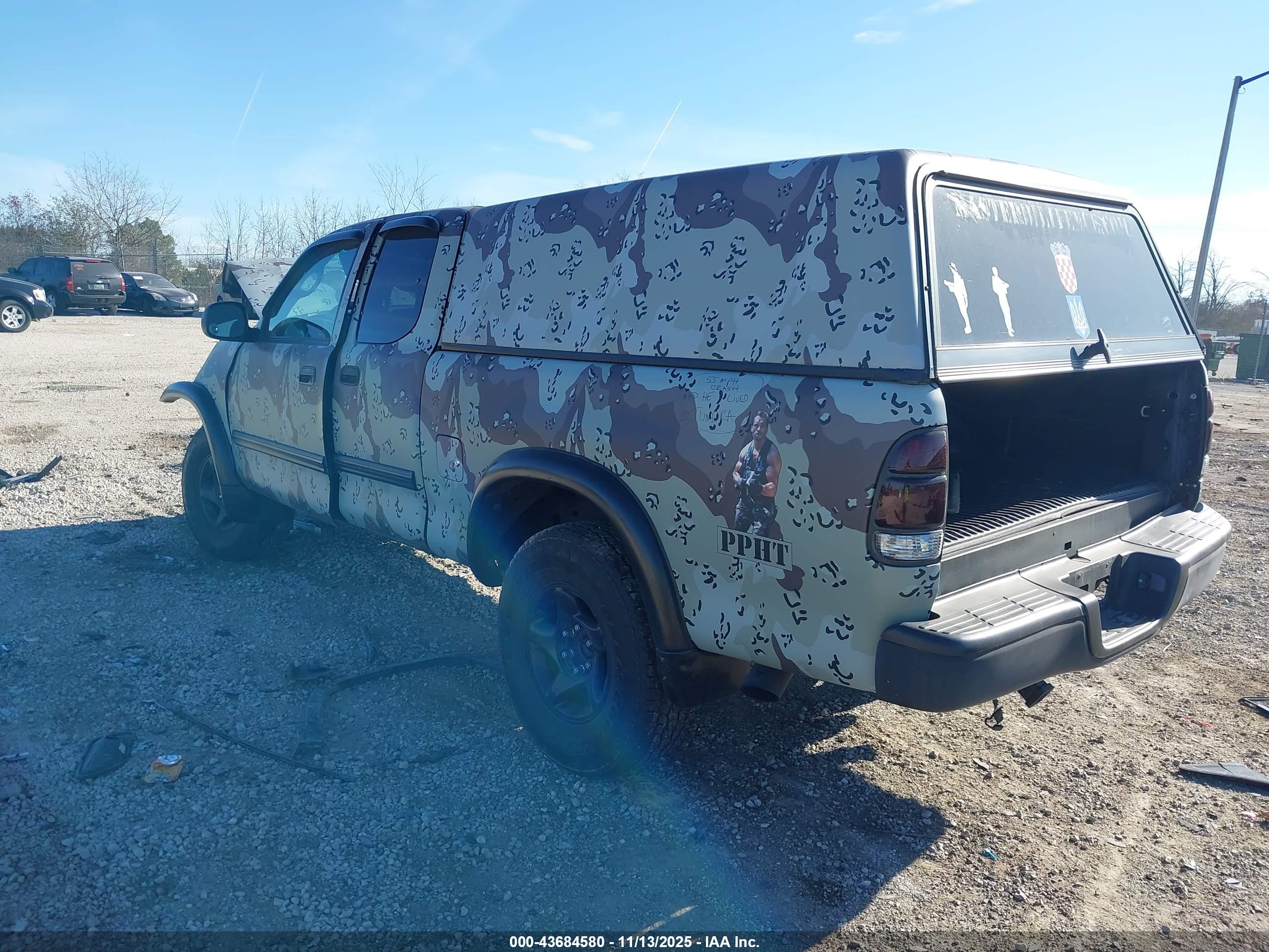 TOYOTA TUNDRA image 3