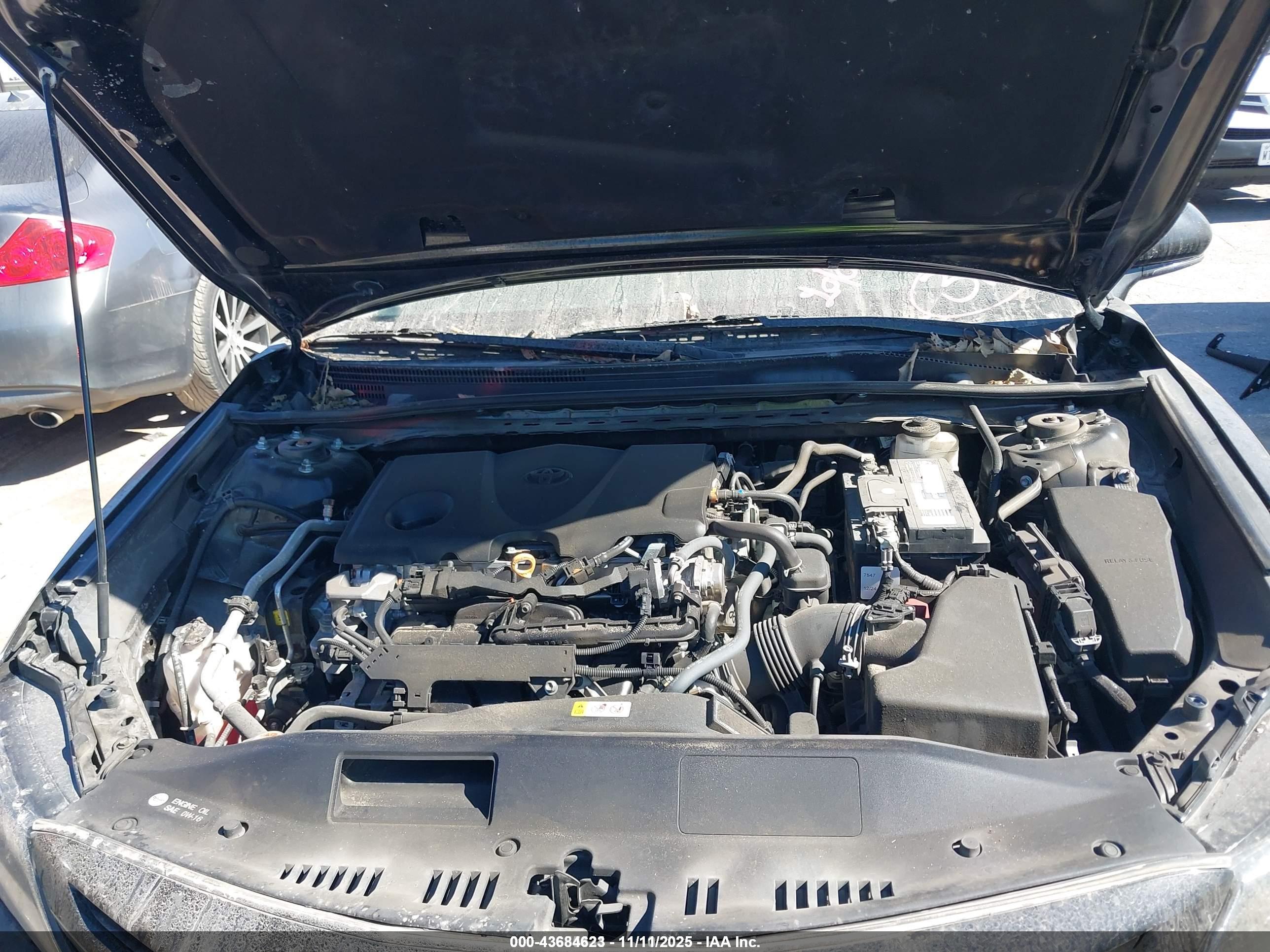TOYOTA CAMRY image 10