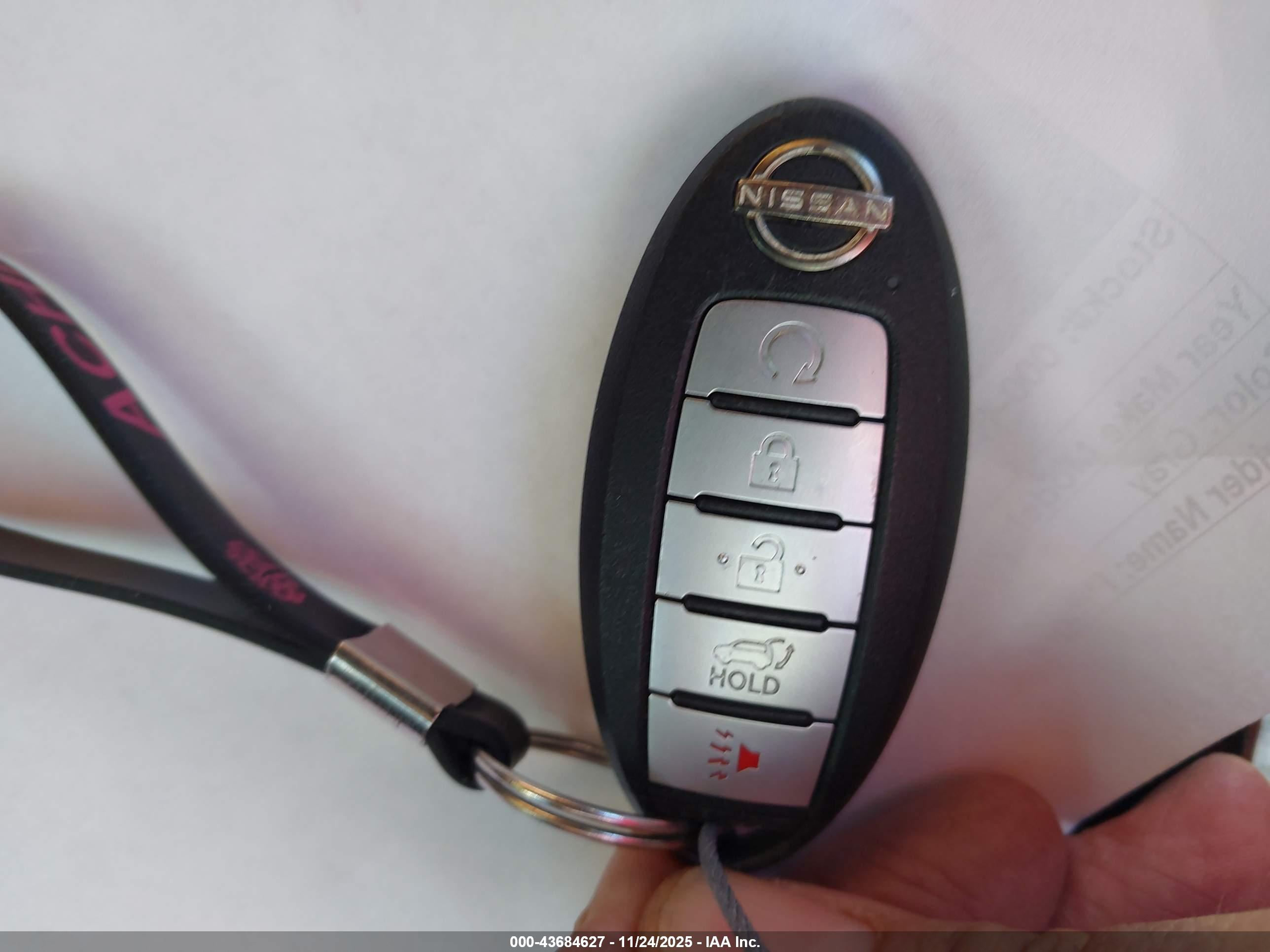 NISSAN PATHFINDER image 11