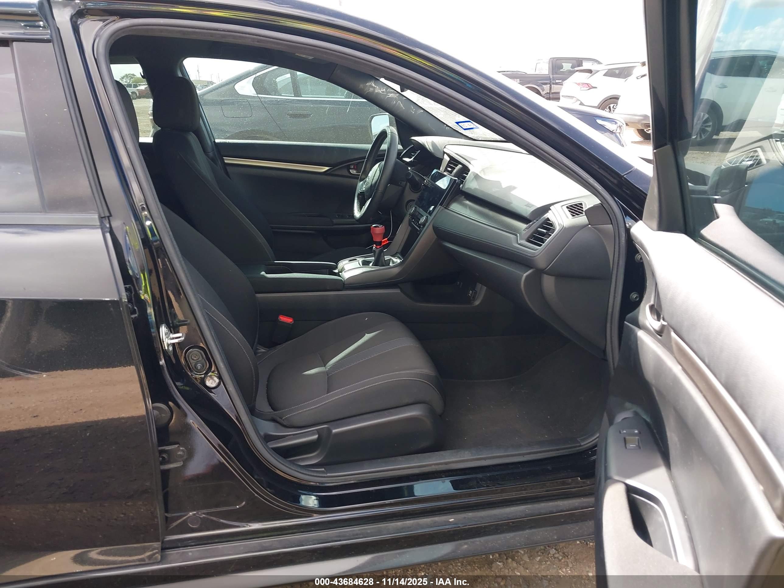HONDA CIVIC image 5