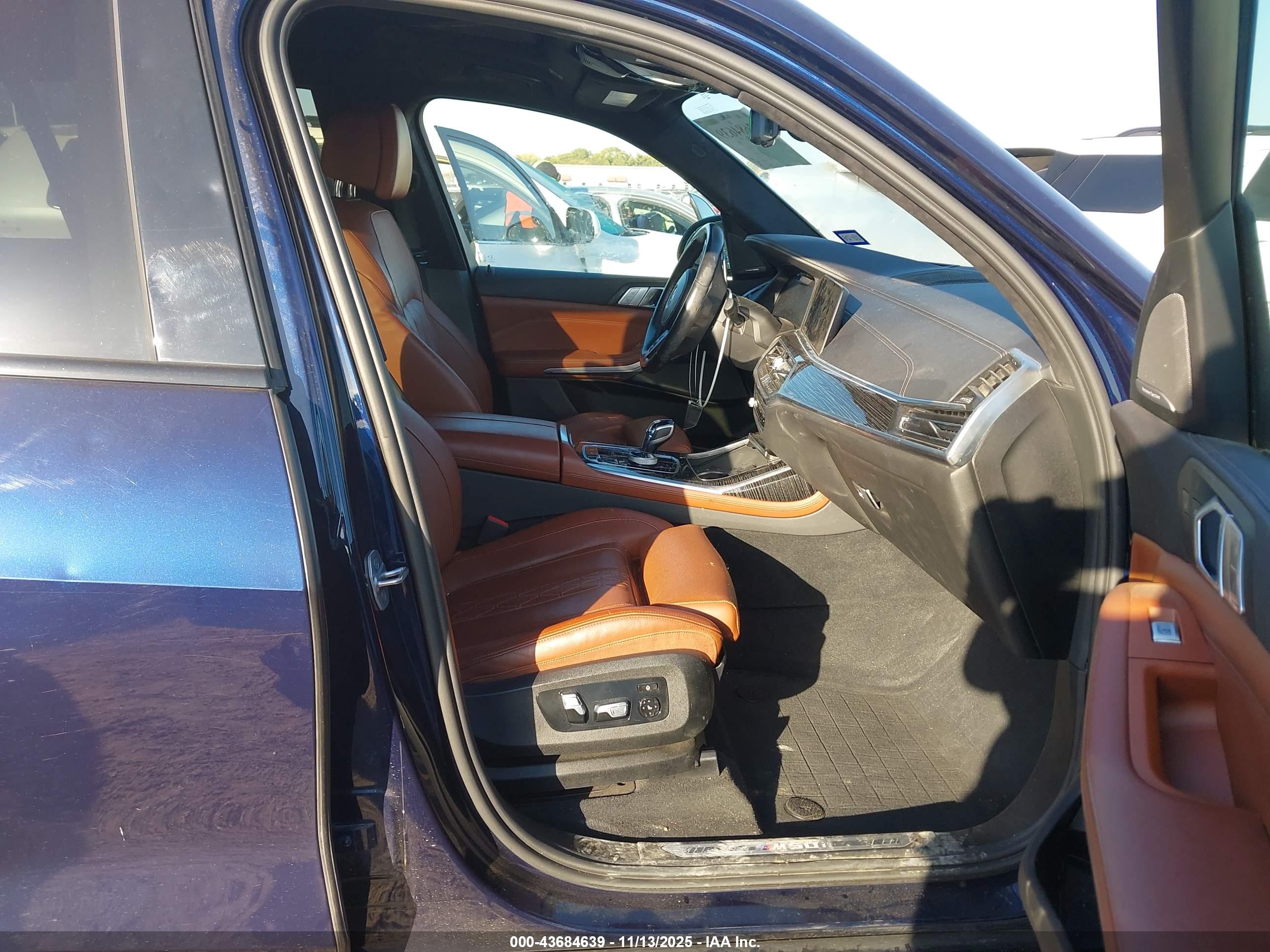 BMW X7 image 5