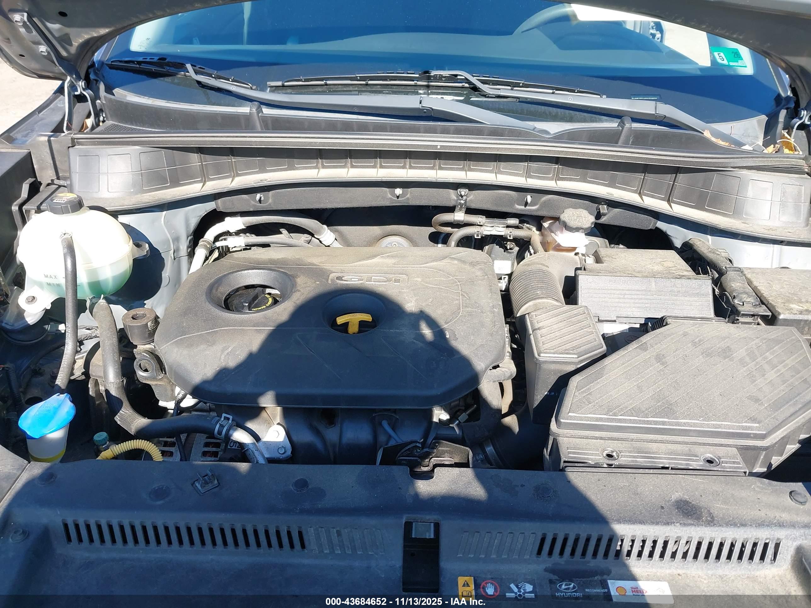 HYUNDAI TUCSON image 10