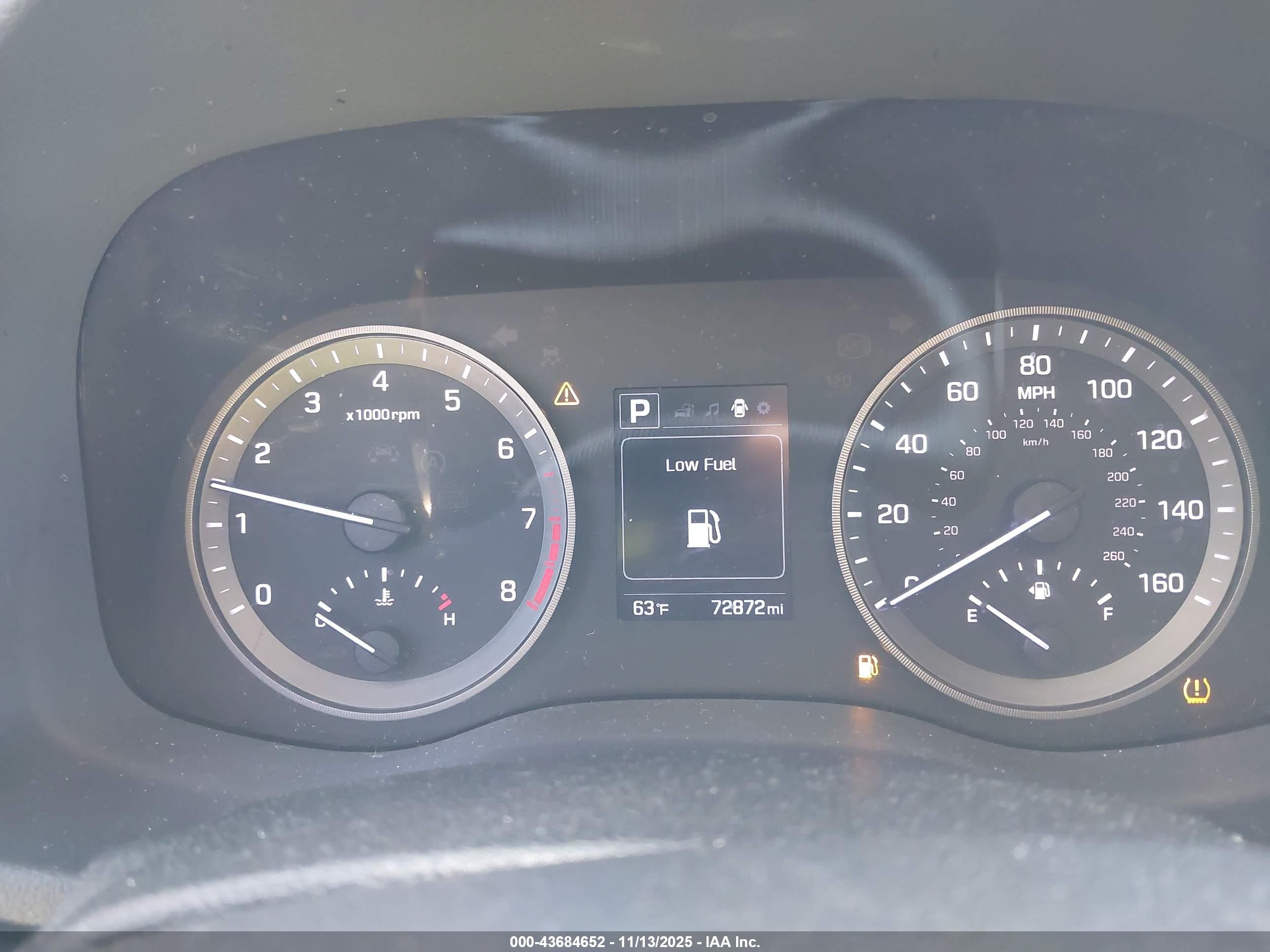 HYUNDAI TUCSON image 7