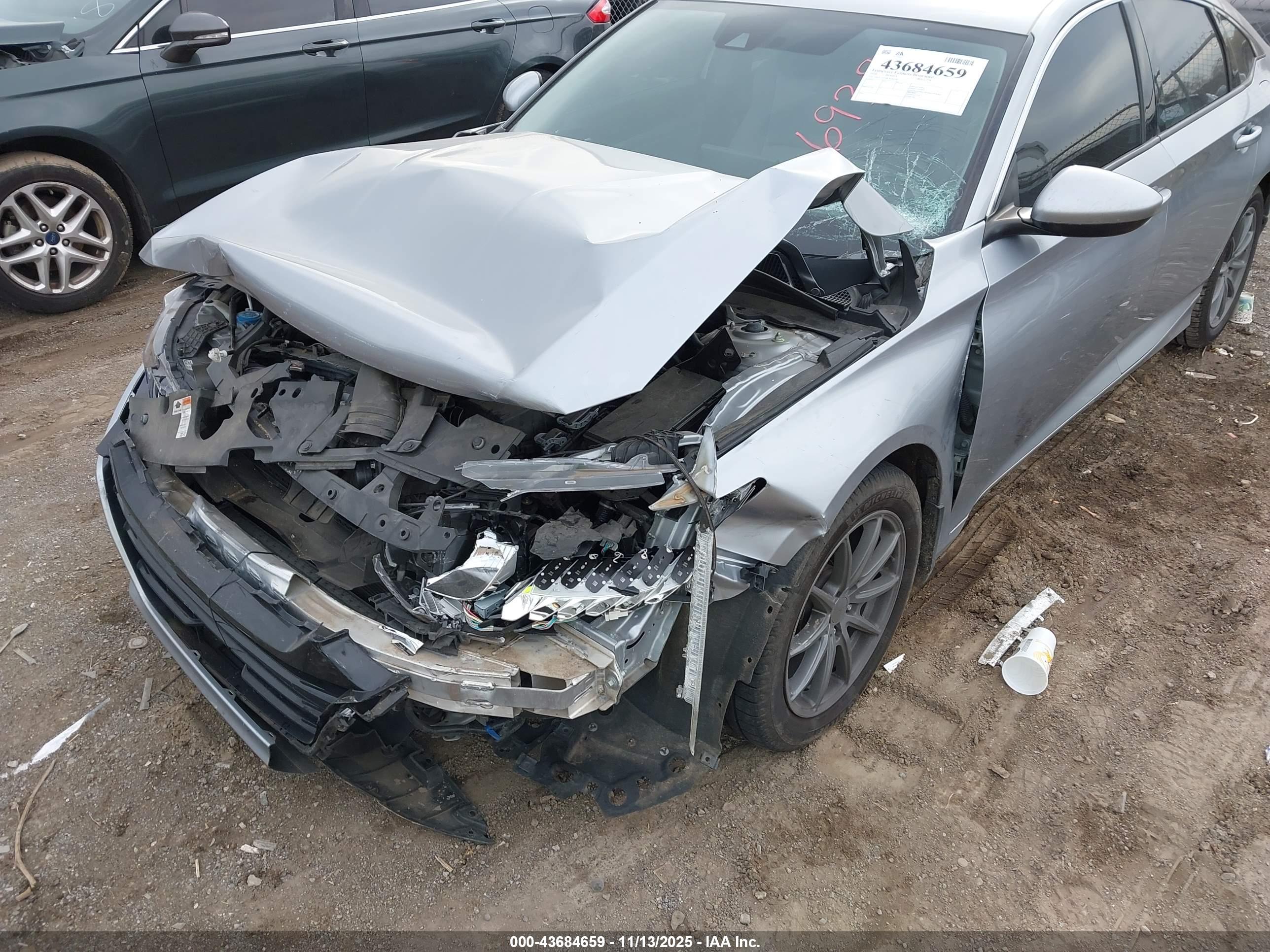 HONDA ACCORD image 6