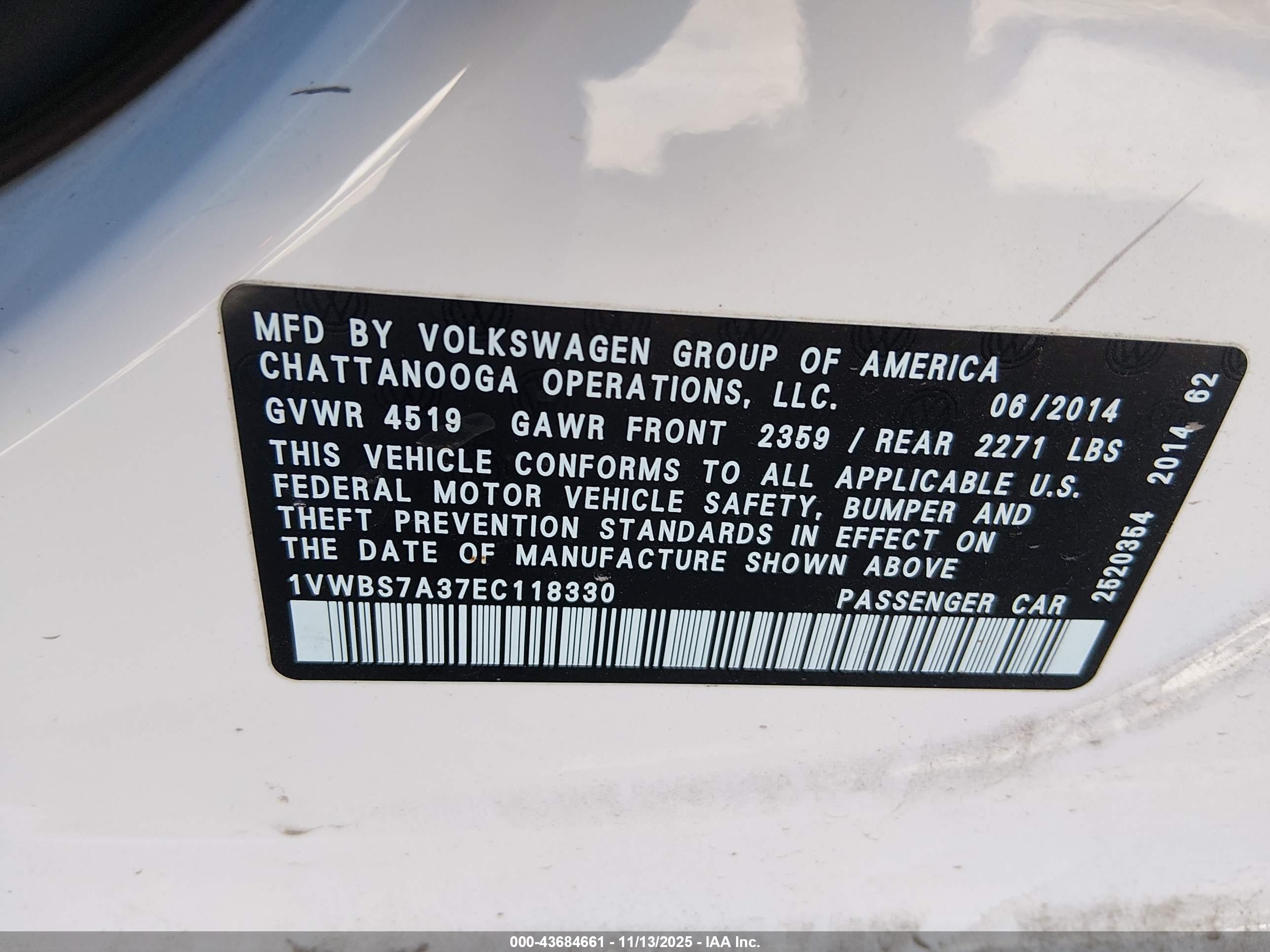 VOLKSWAGEN PASSAT image 9