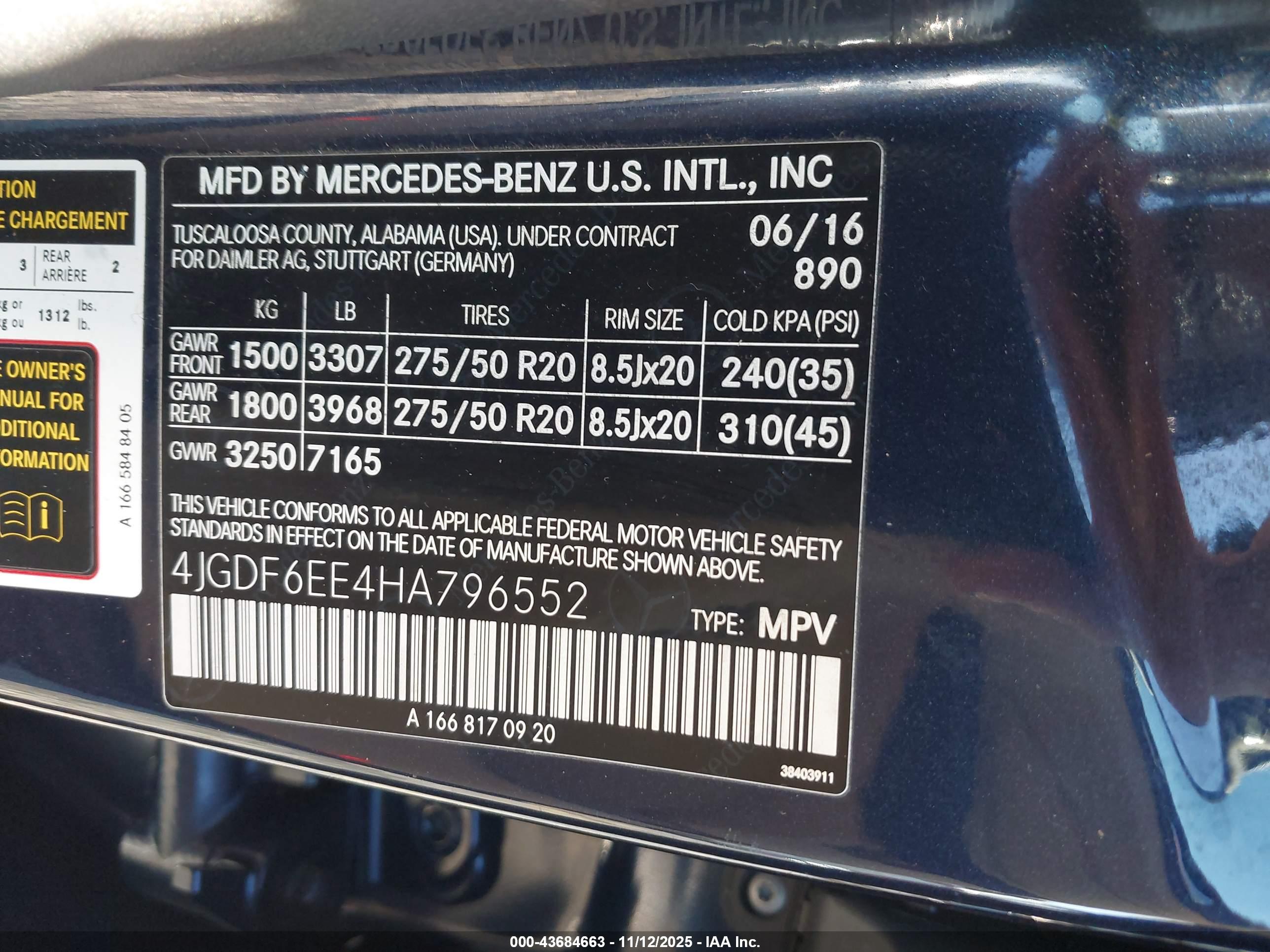 MERCEDES-BENZ GLS image 9