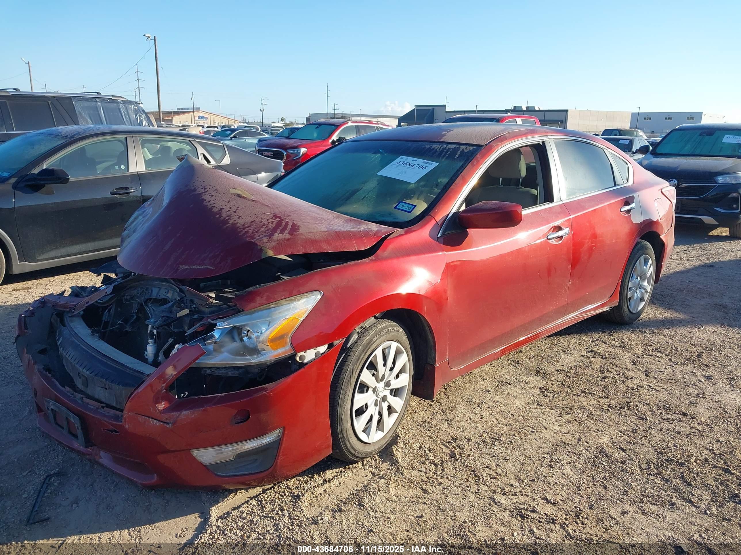 NISSAN ALTIMA image 2