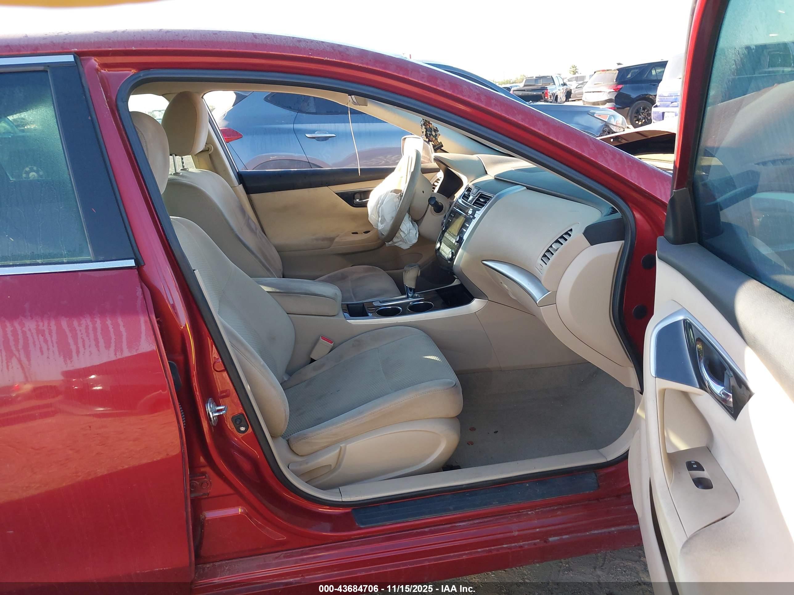NISSAN ALTIMA image 5