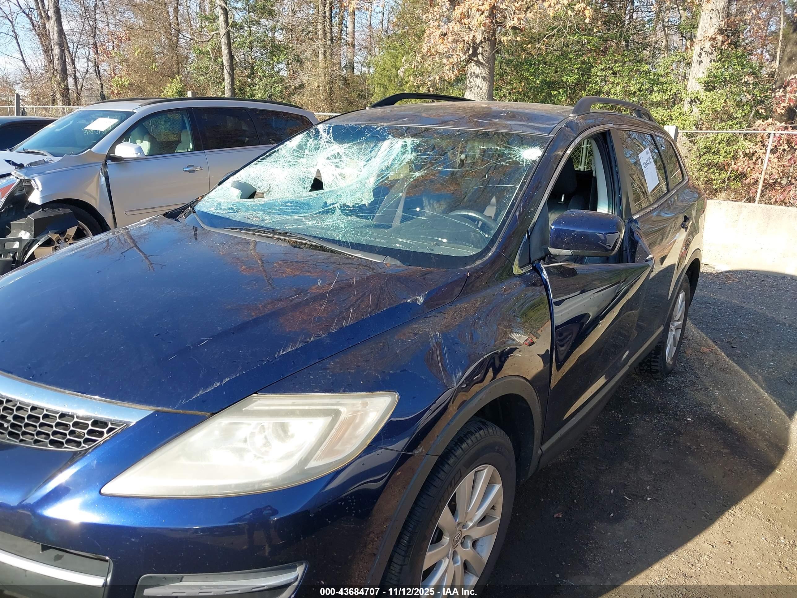 MAZDA CX-9 image 6