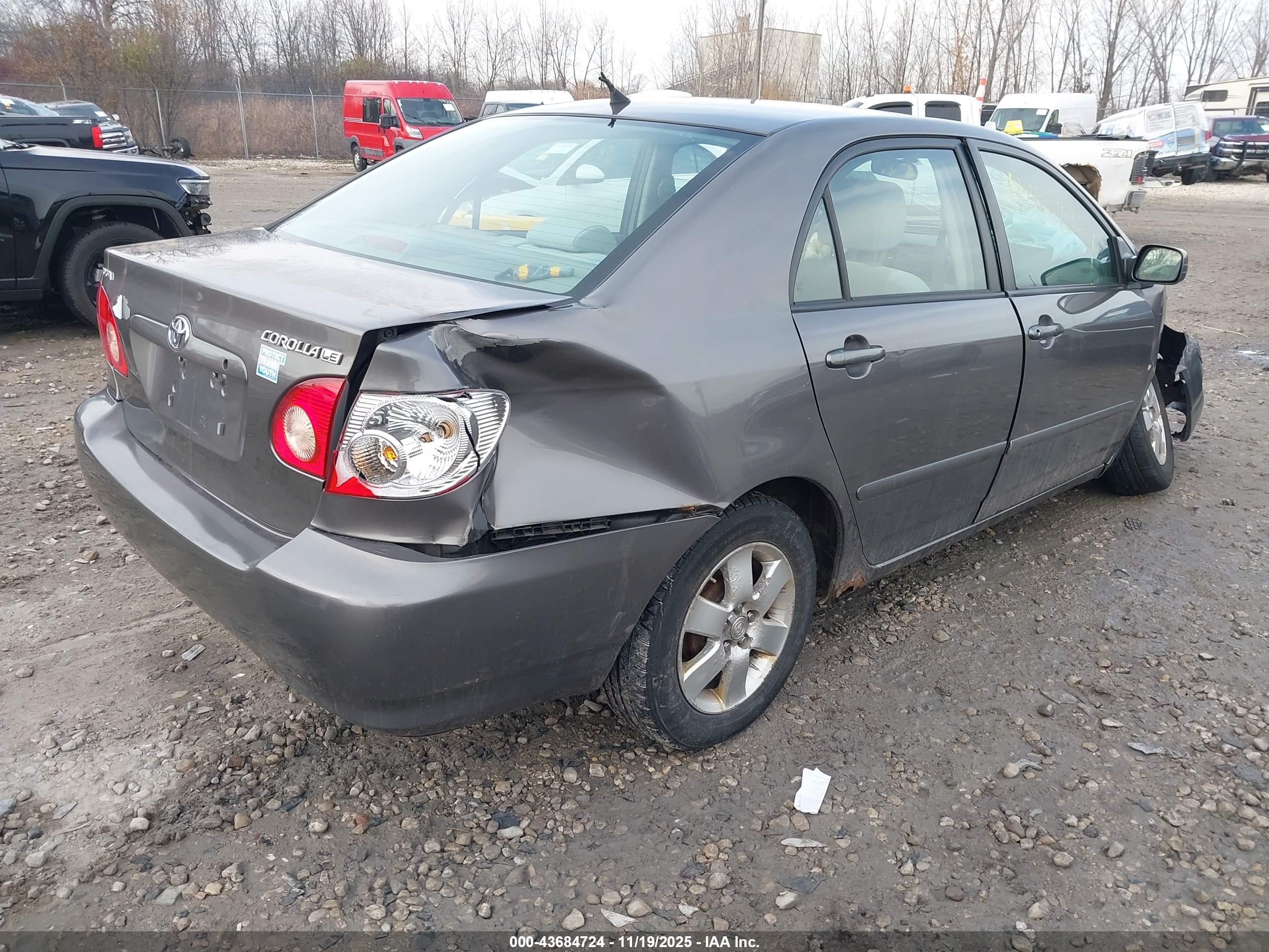 TOYOTA COROLLA image 4