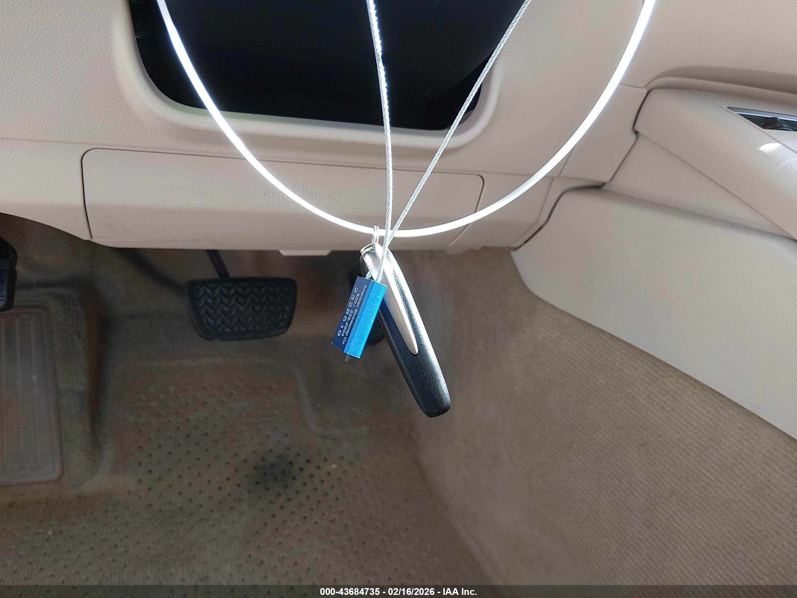 LEXUS ES image 11