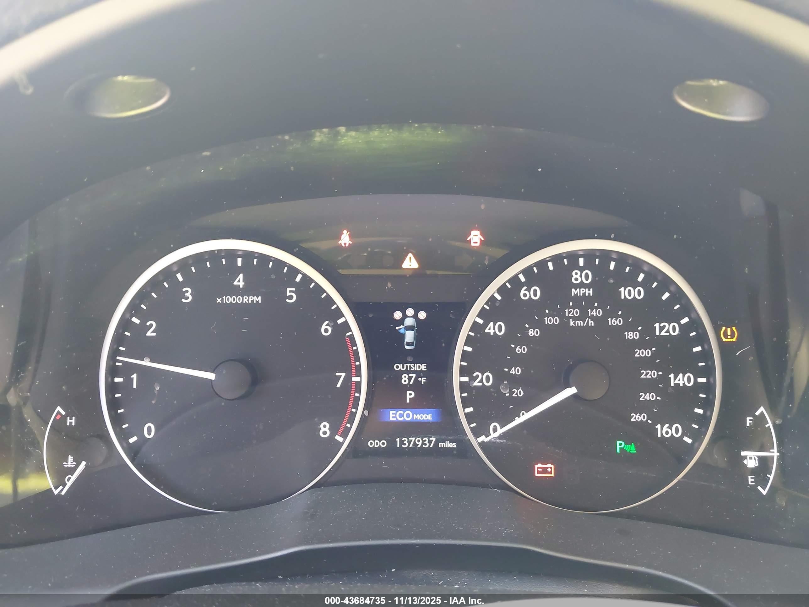 LEXUS ES image 7