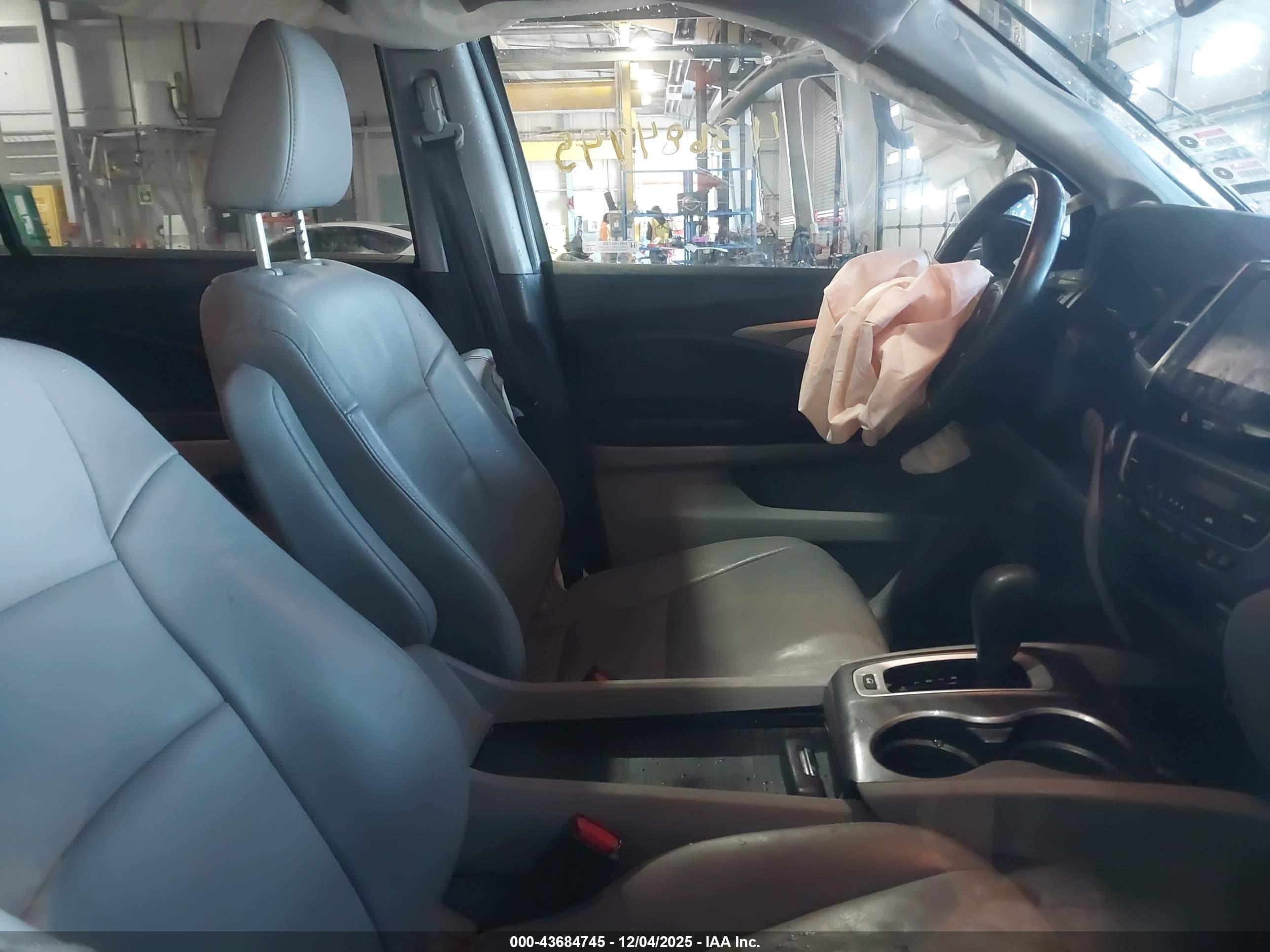 HONDA PILOT image 5