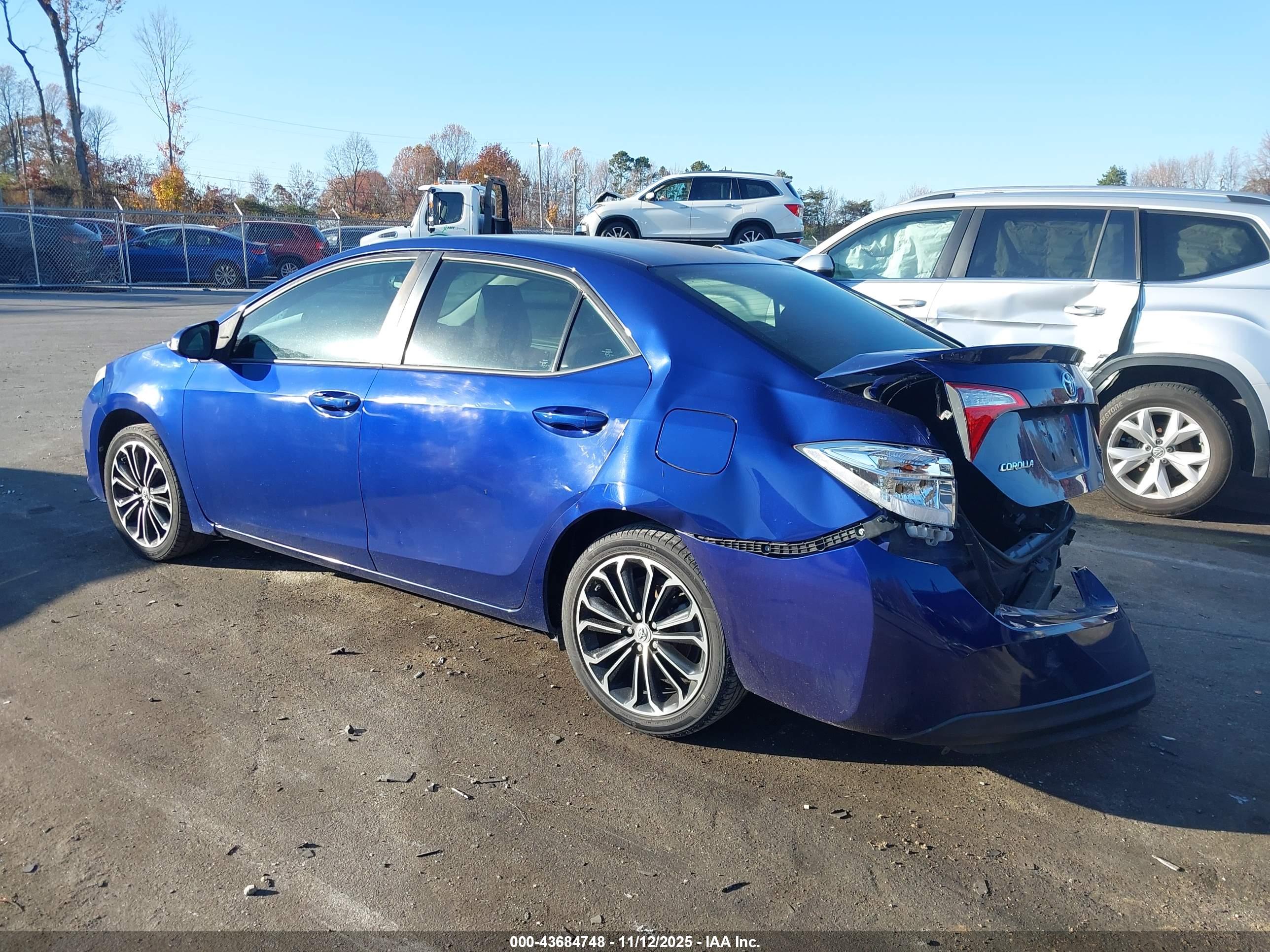 TOYOTA COROLLA image 3