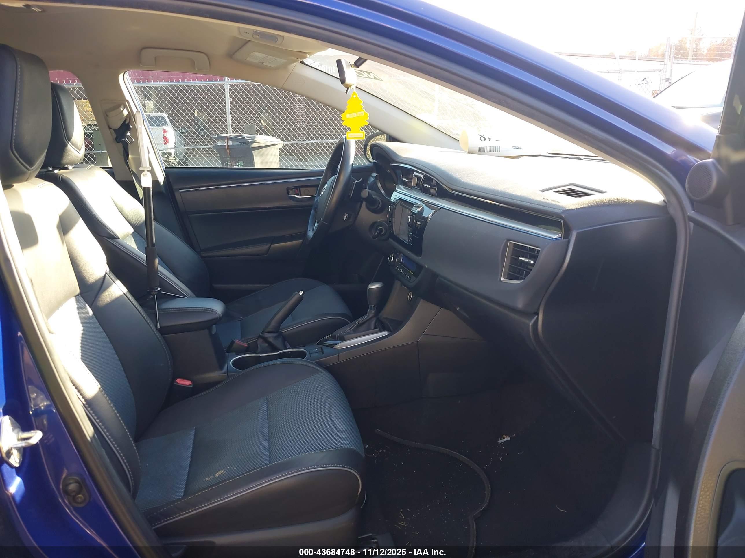 TOYOTA COROLLA image 5