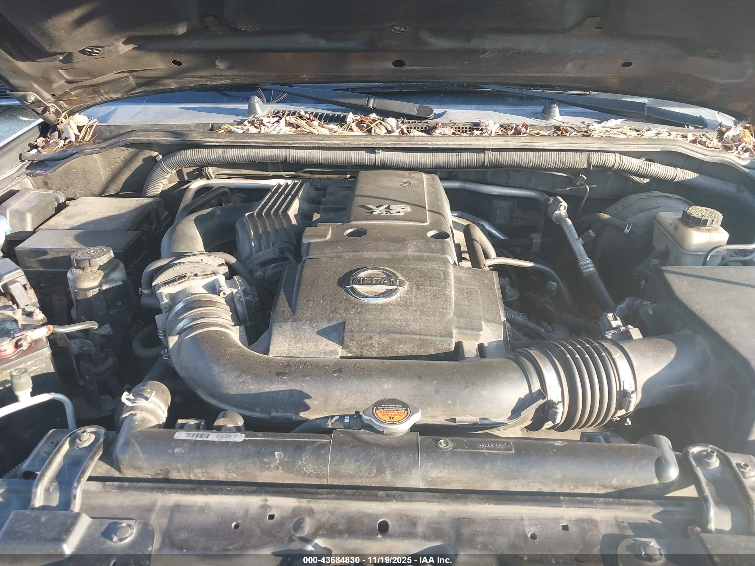 NISSAN FRONTIER image 10
