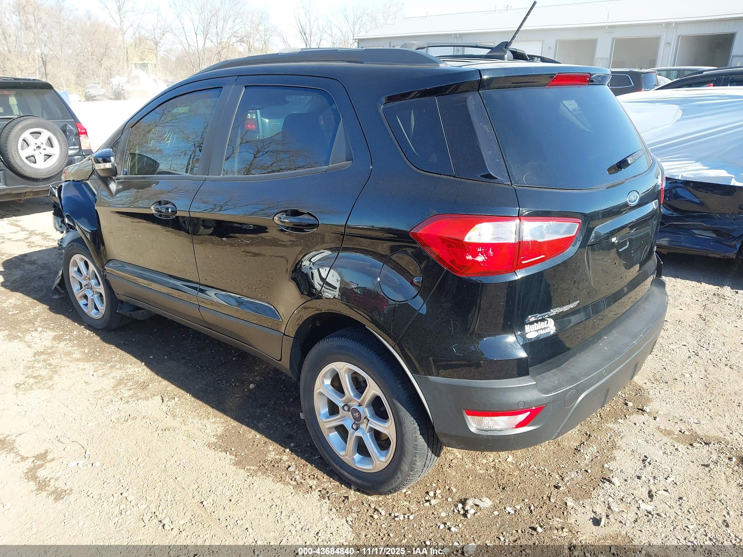 FORD ECOSPORT image 3