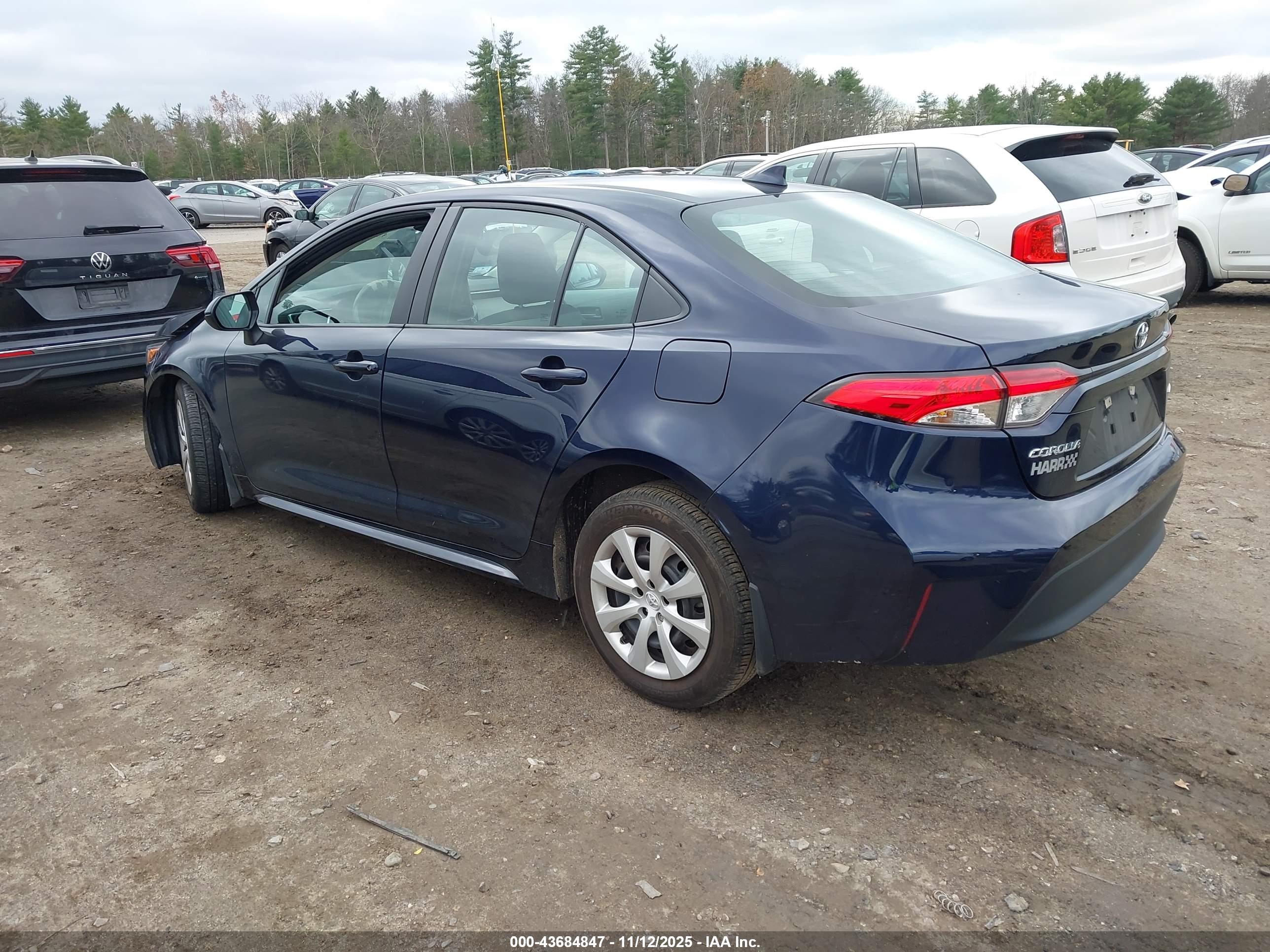 TOYOTA COROLLA image 3
