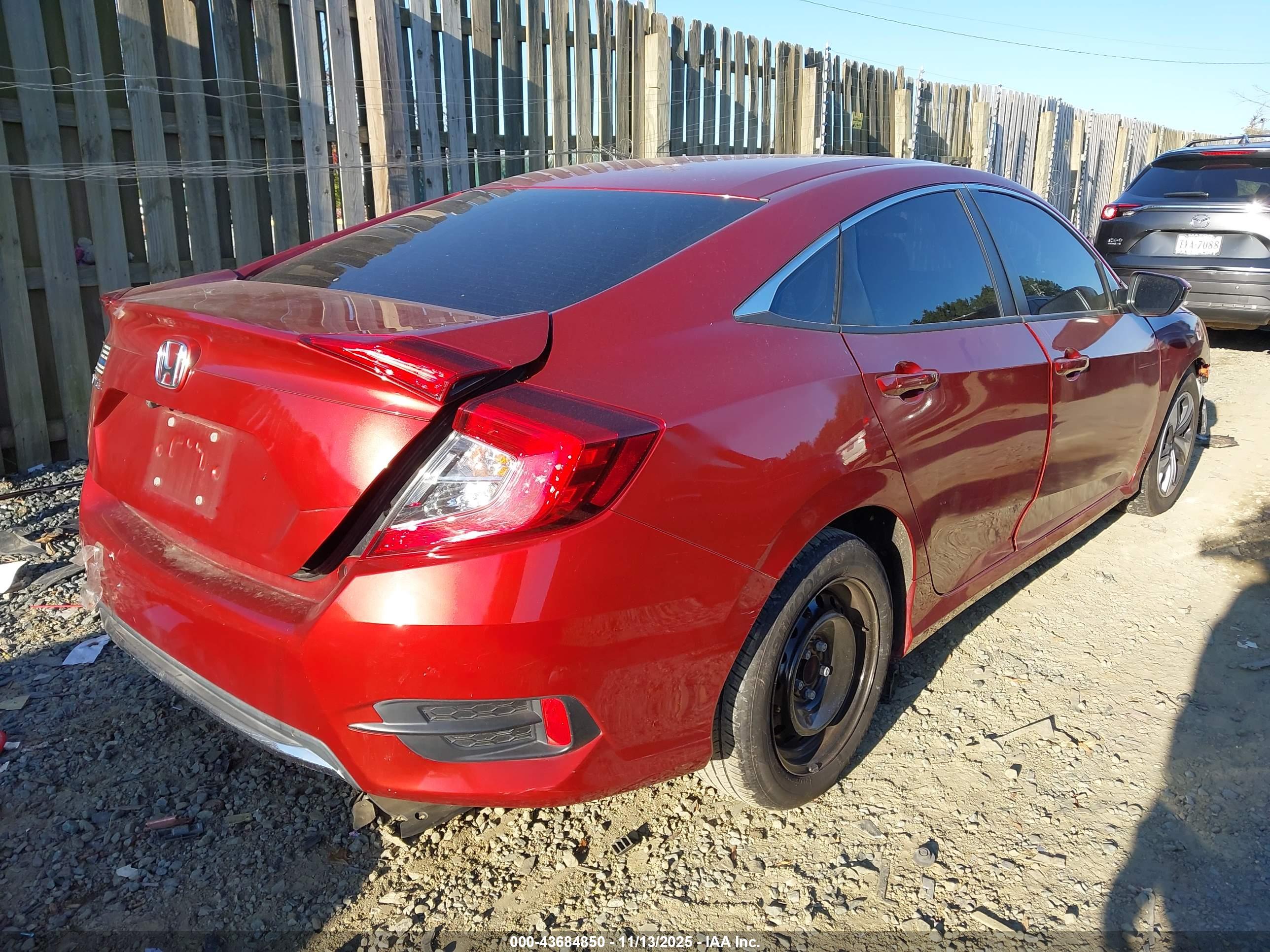 HONDA CIVIC image 4
