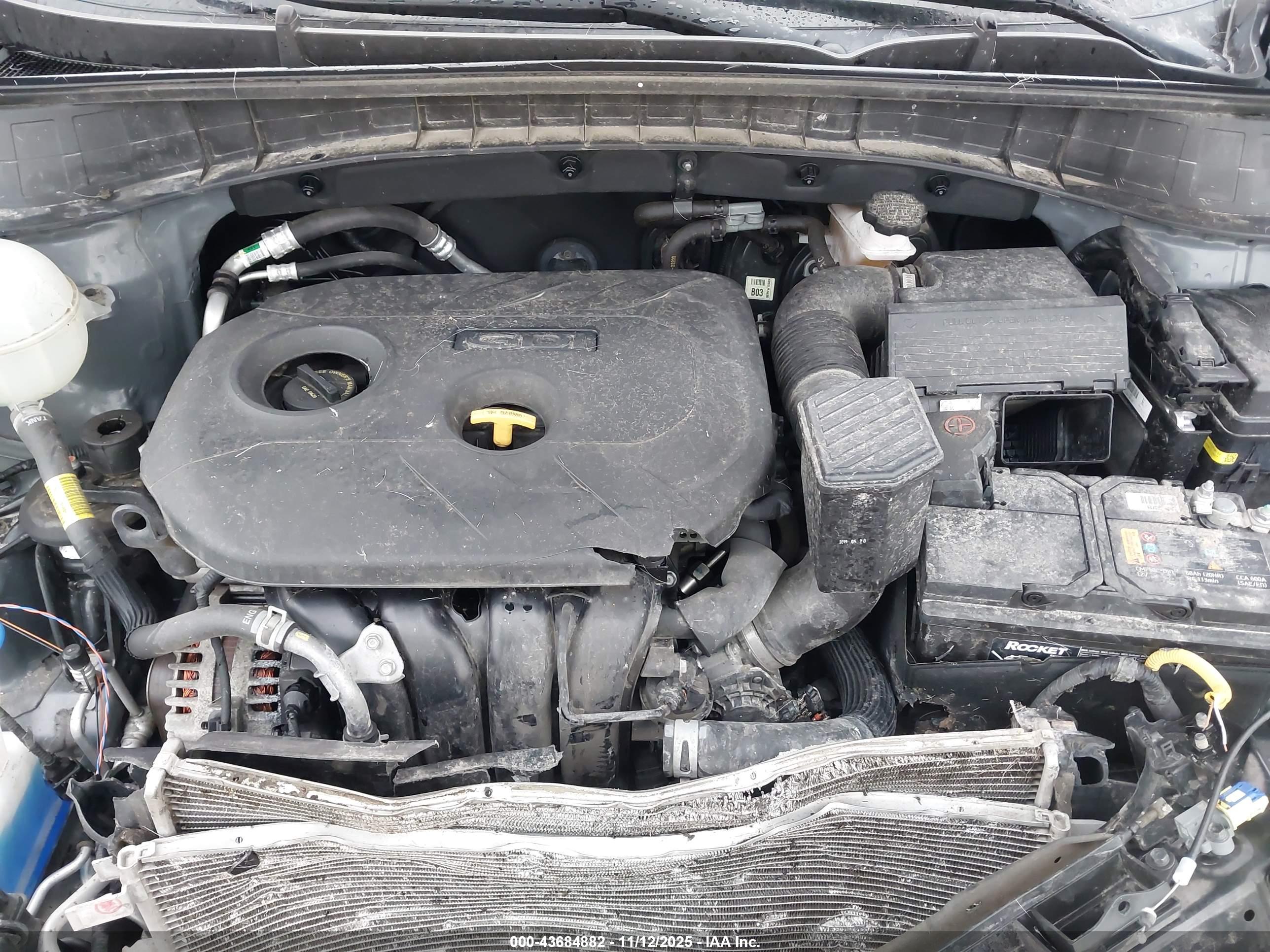 HYUNDAI TUCSON image 10