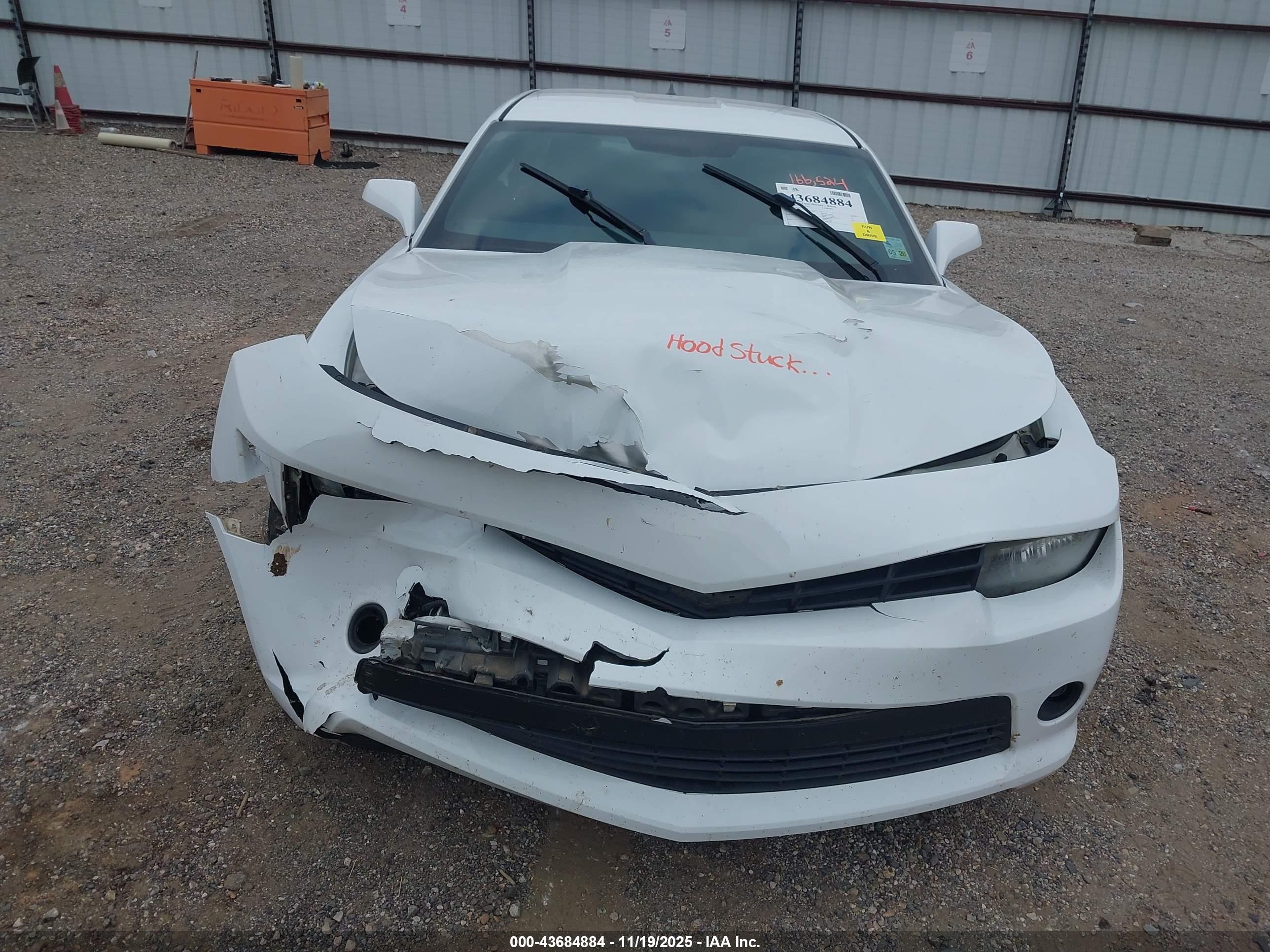 CHEVROLET CAMARO image 10