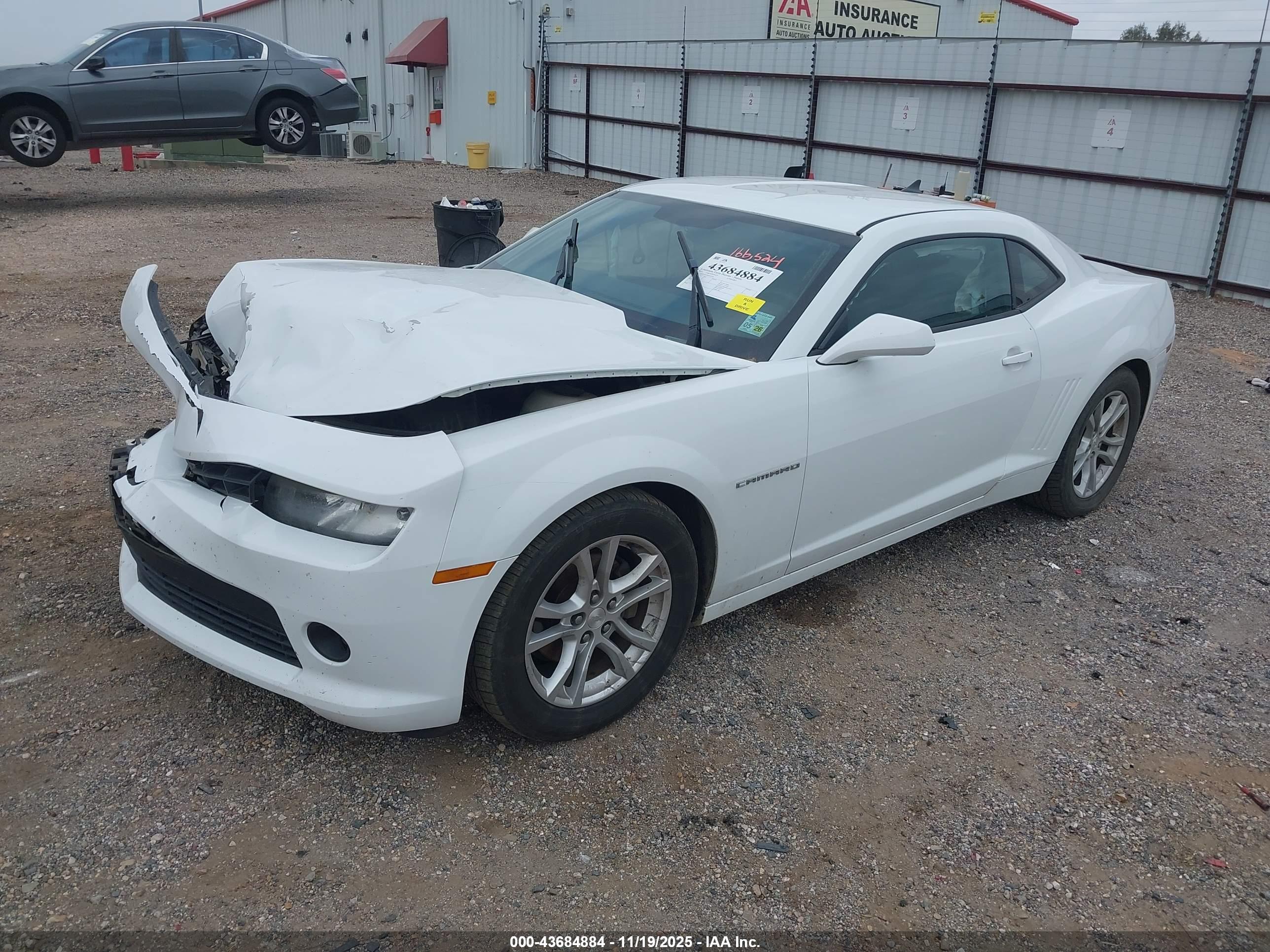 CHEVROLET CAMARO image 2