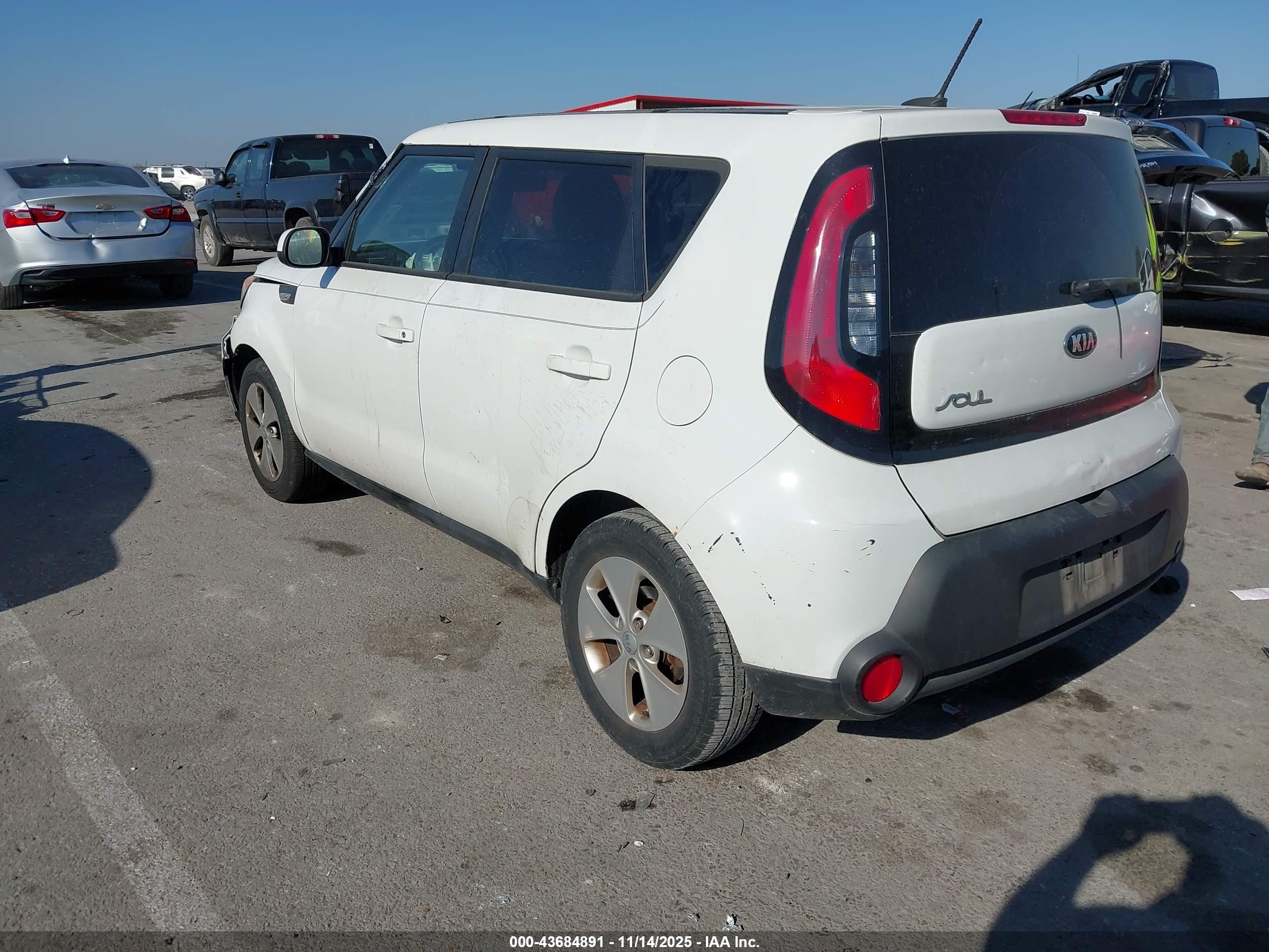 KIA SOUL image 3