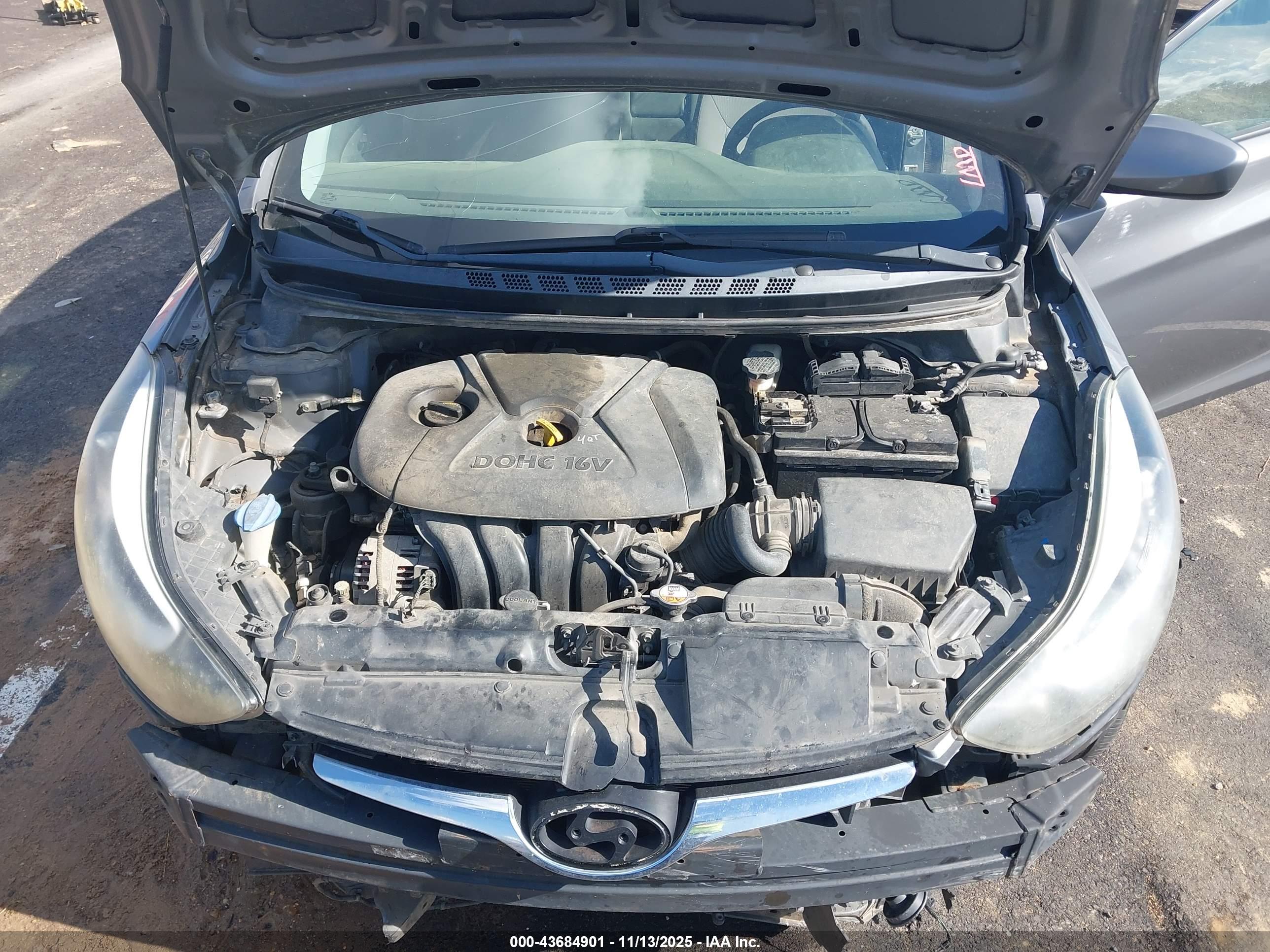 HYUNDAI ELANTRA image 10