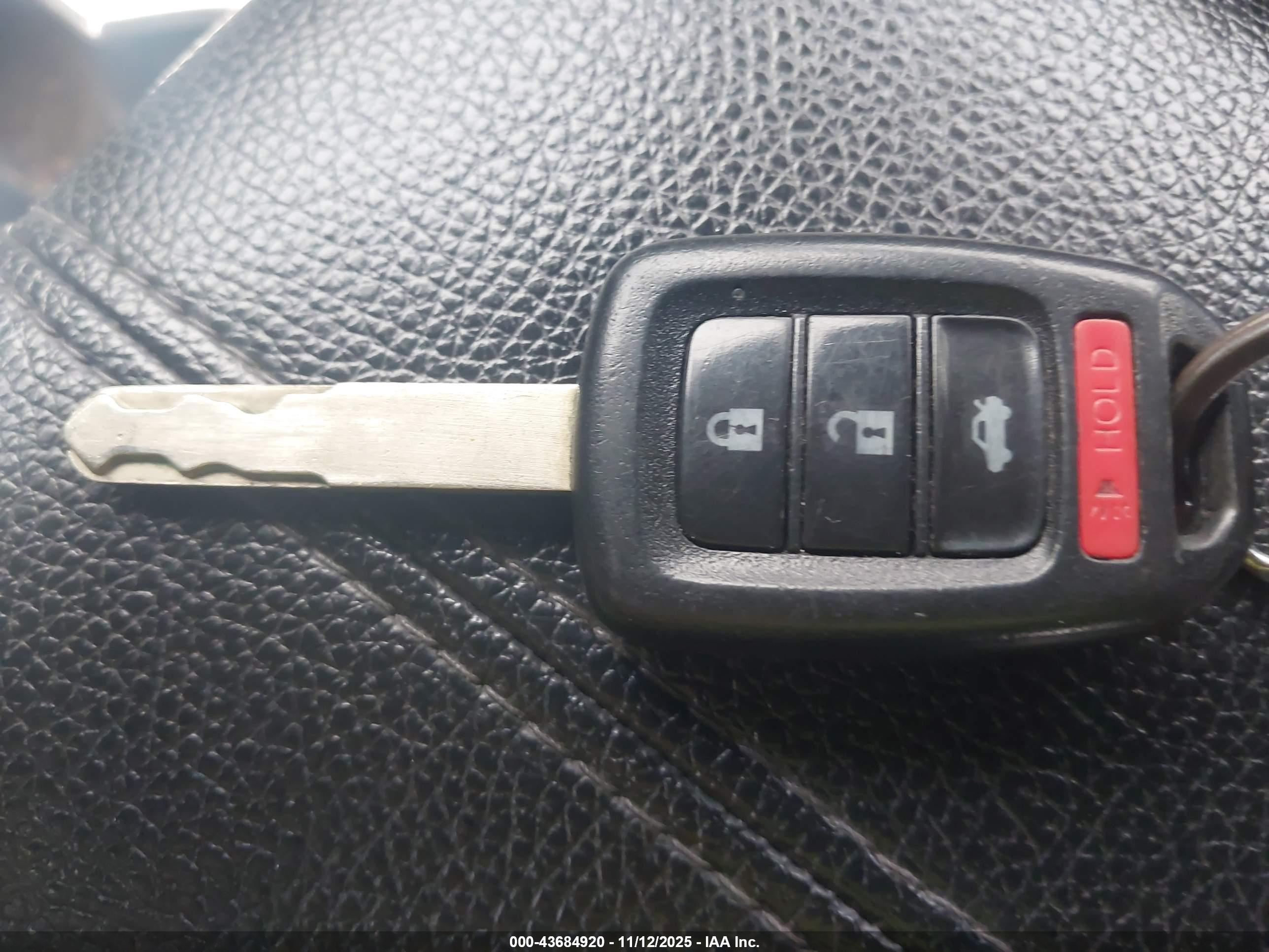 HONDA ACCORD image 11