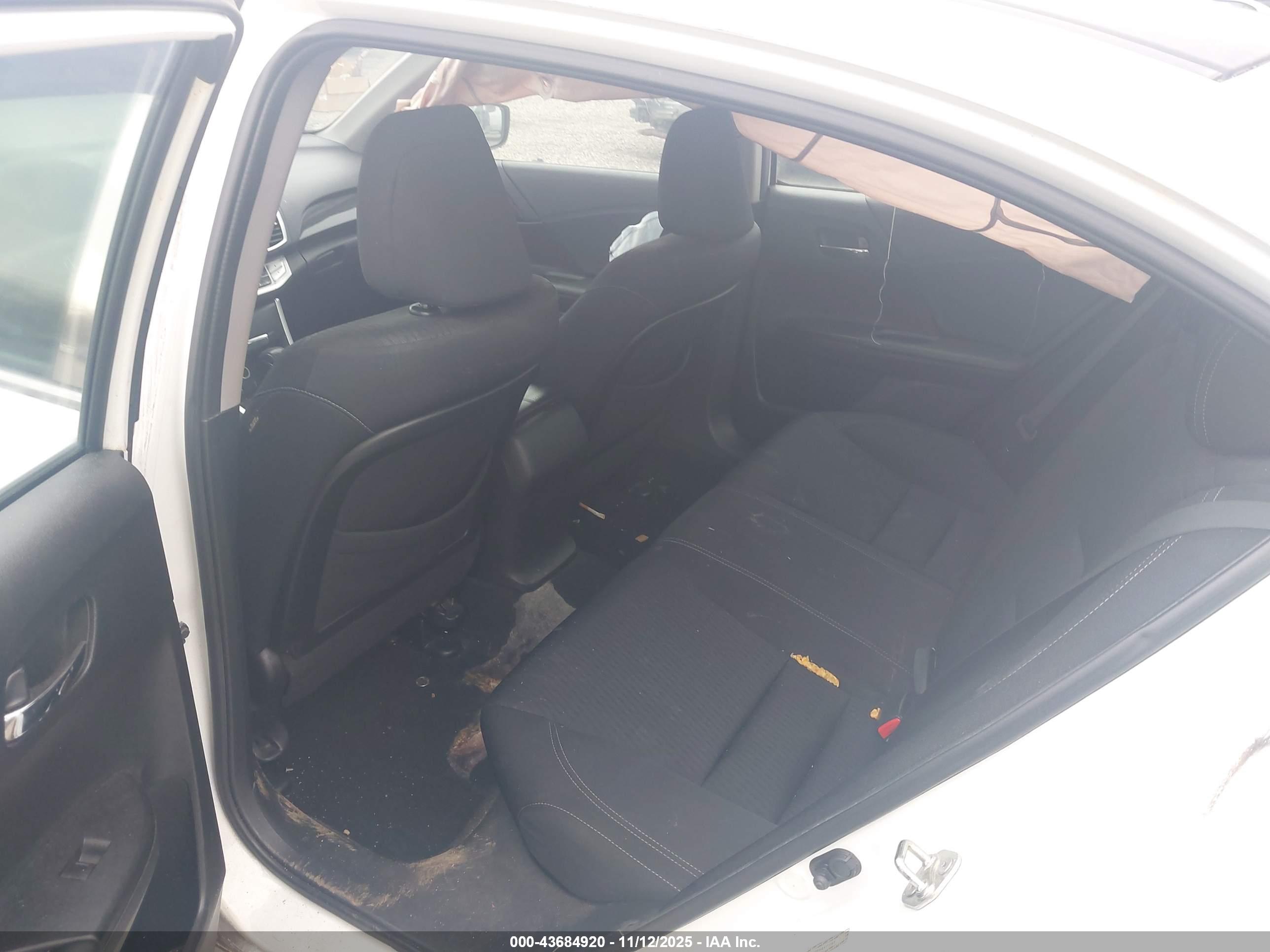 HONDA ACCORD image 8