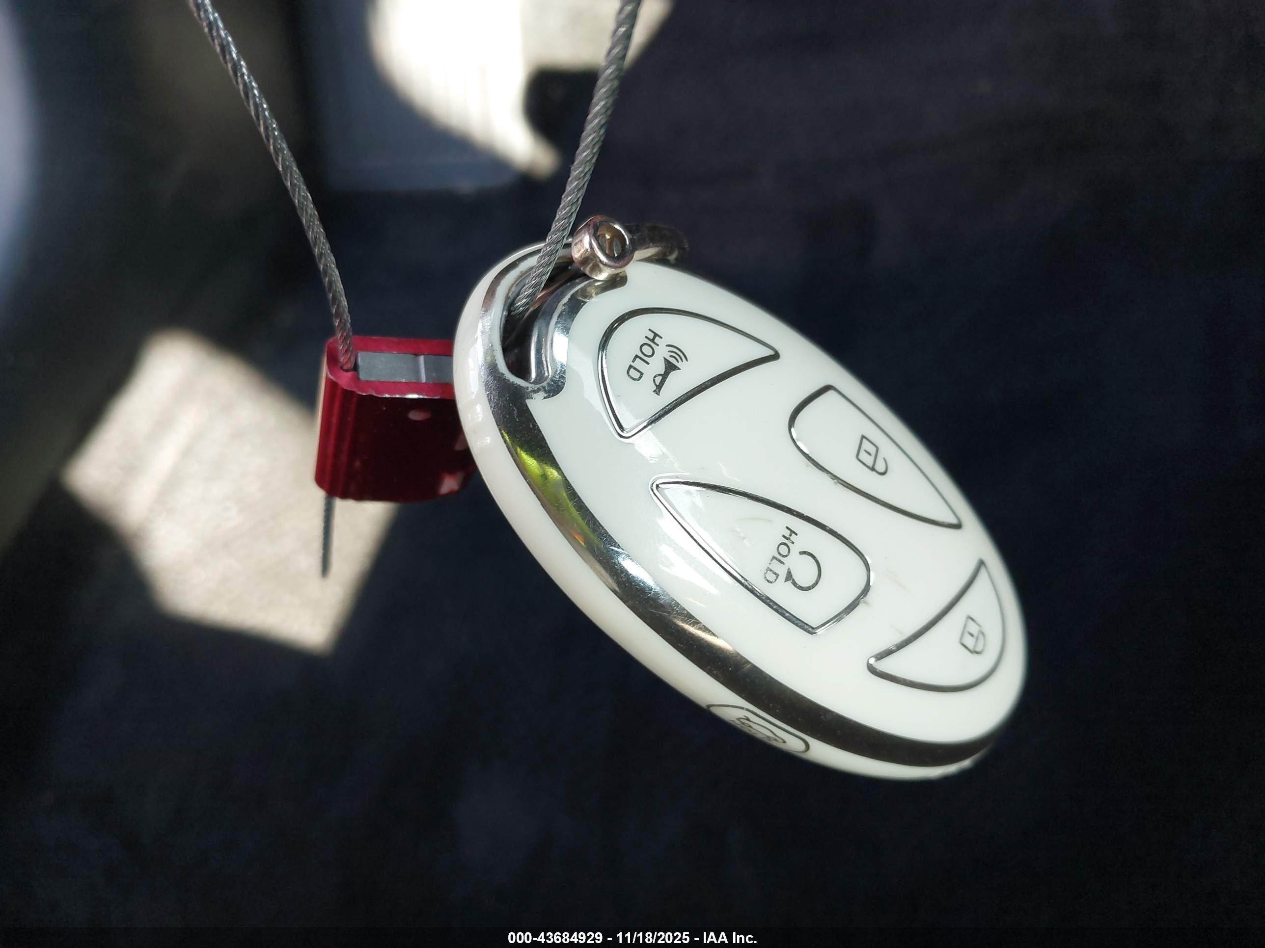 HYUNDAI ELANTRA image 11