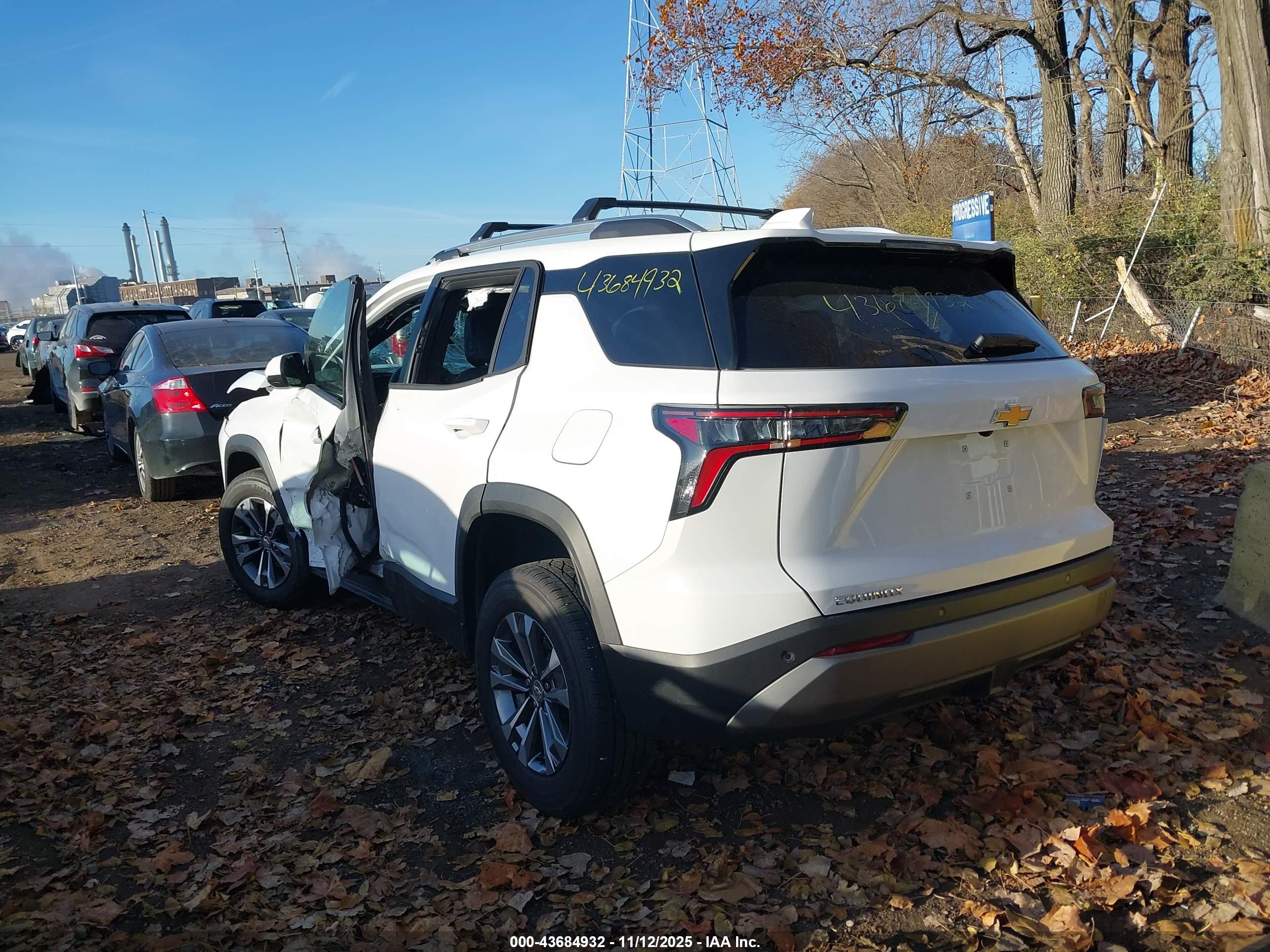 CHEVROLET EQUINOX image 3
