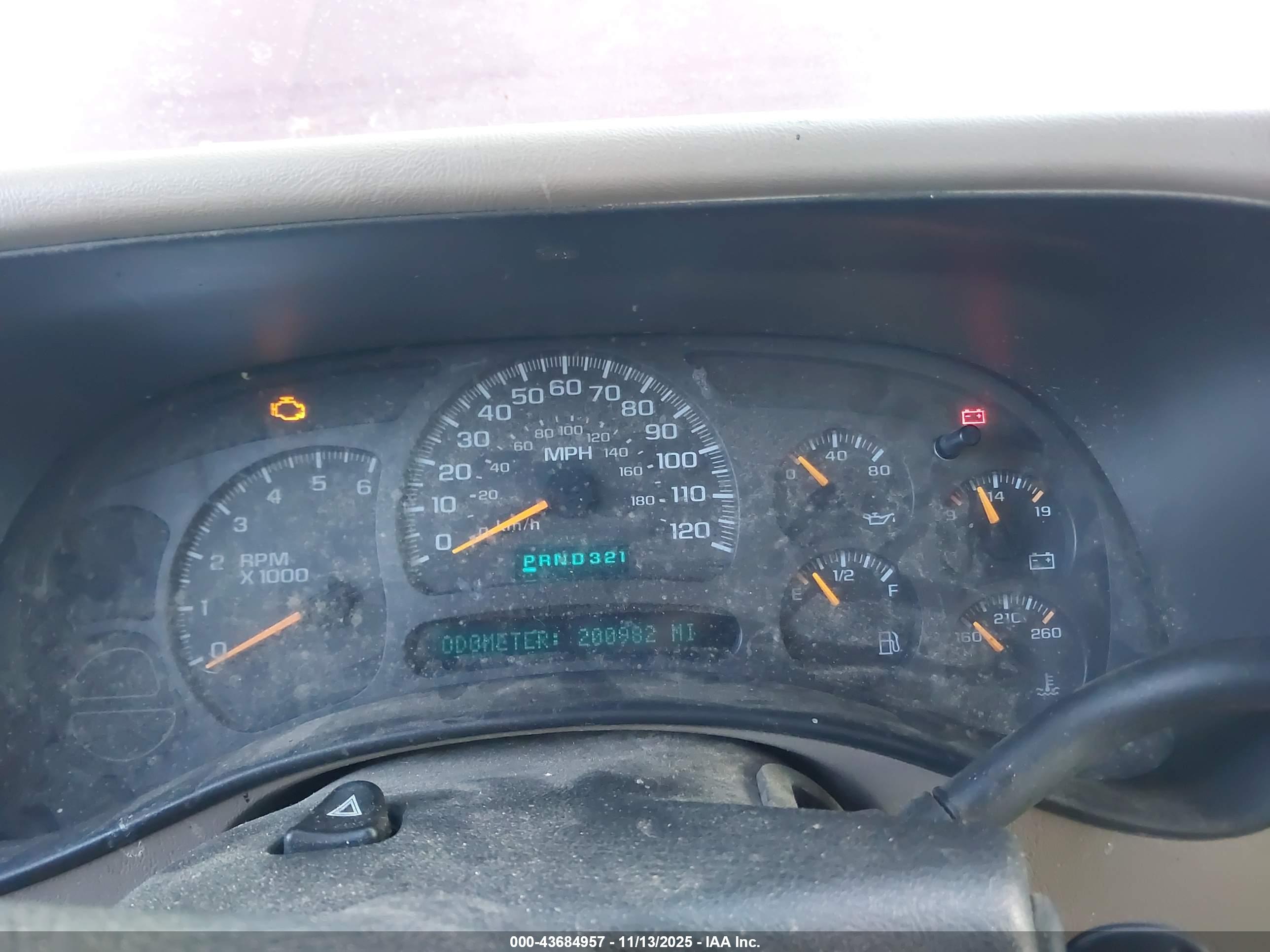 GMC SIERRA image 7