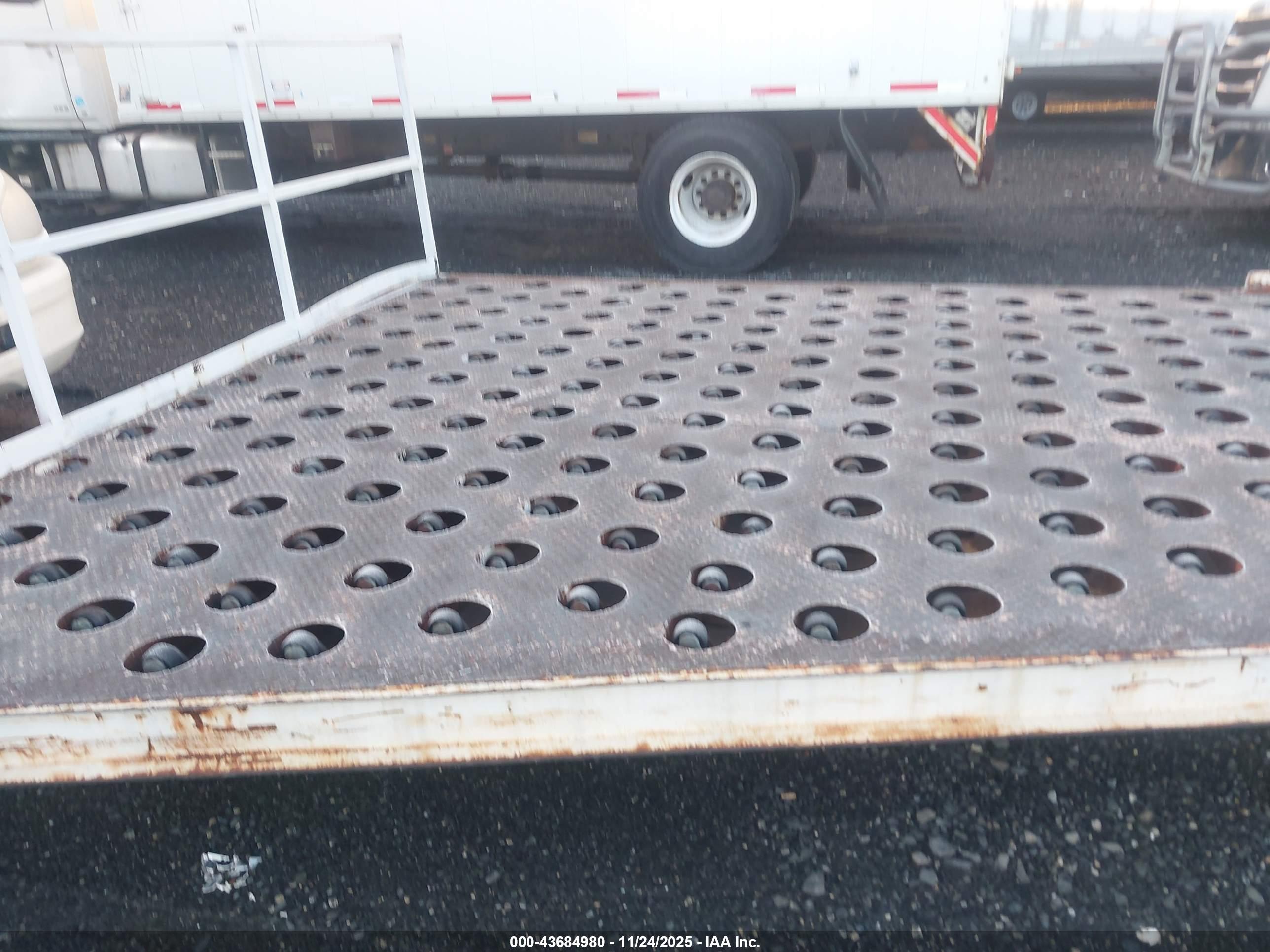 1994 EQUIPMENT image 8