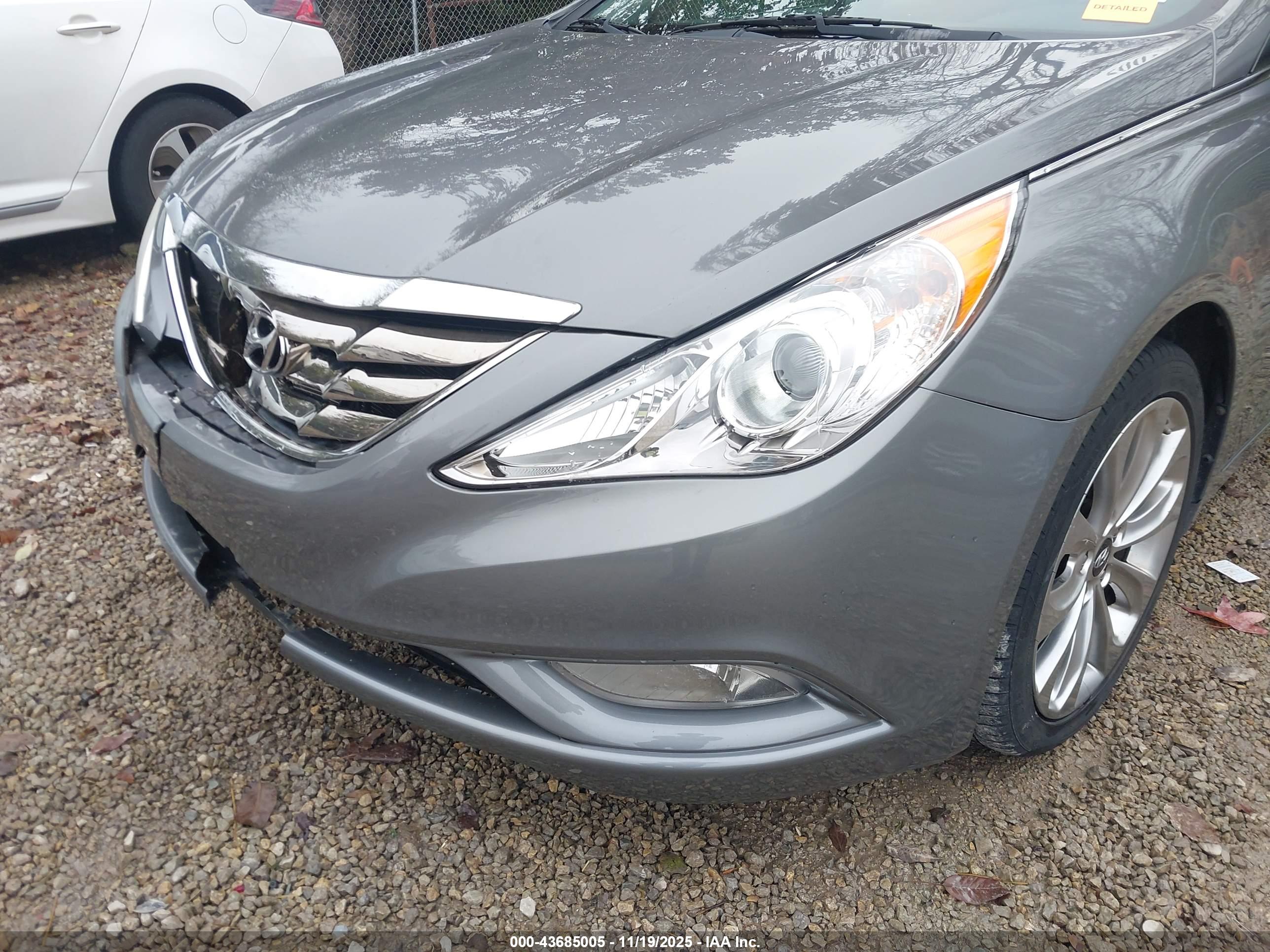 HYUNDAI SONATA image 6