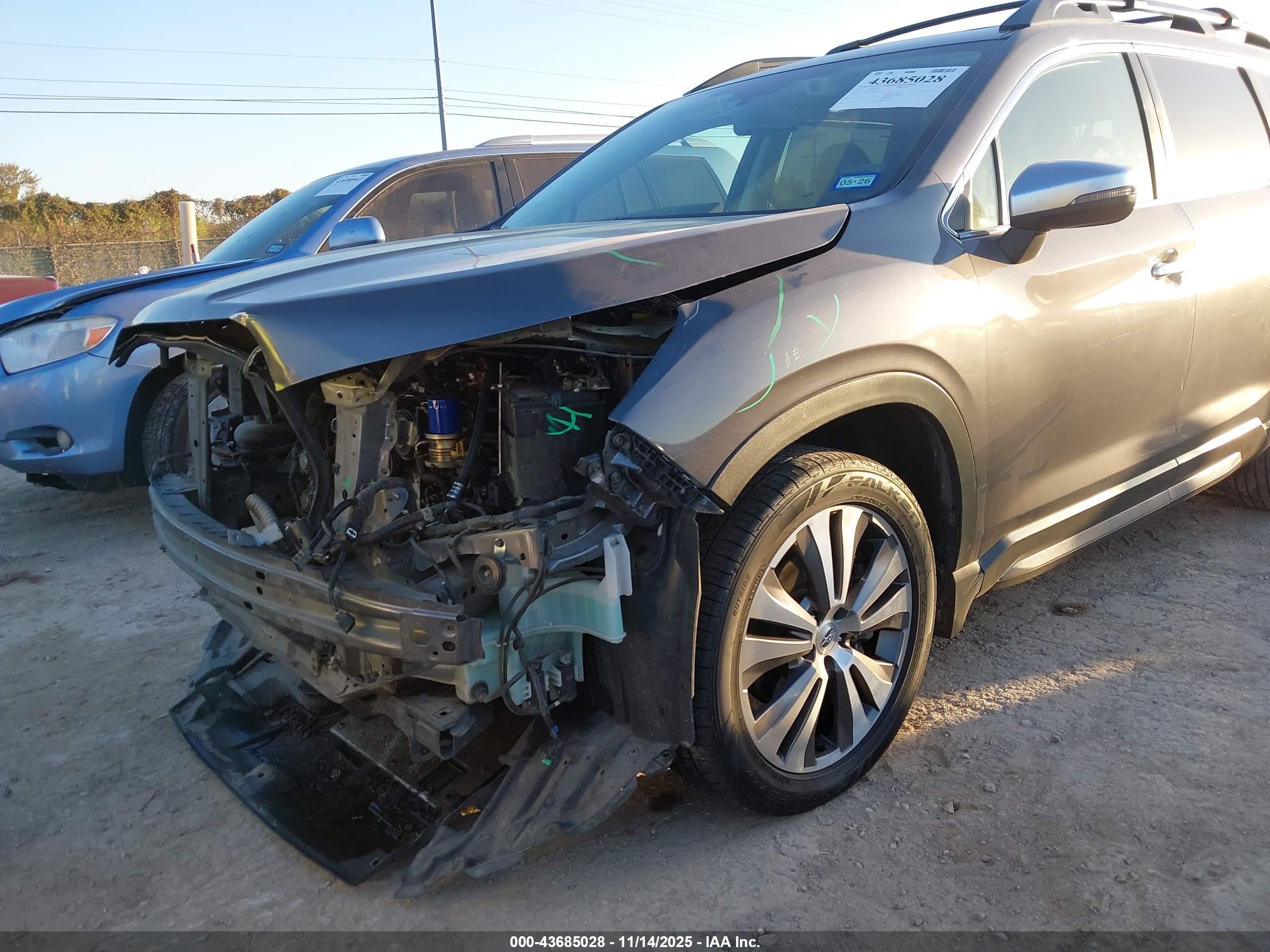 SUBARU ASCENT image 6