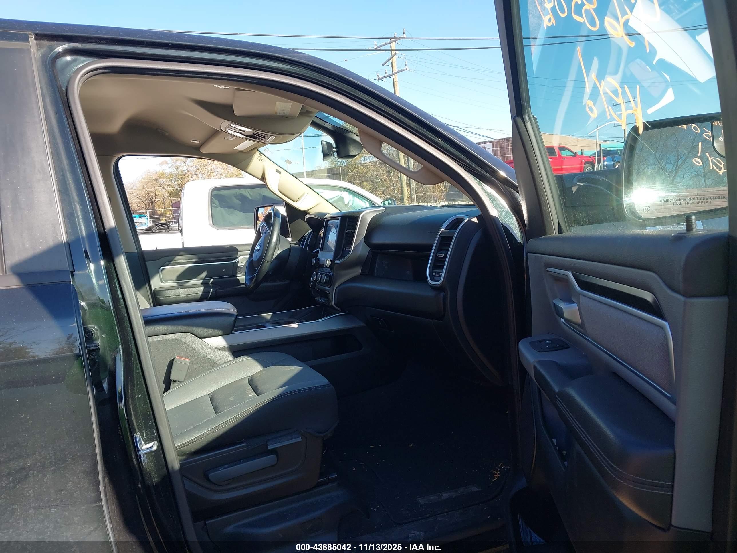 RAM 1500 image 5
