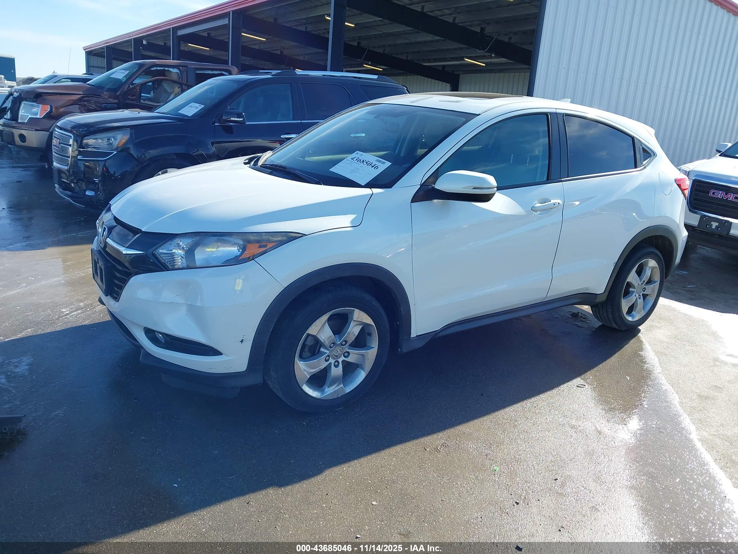 HONDA HR-V image 2