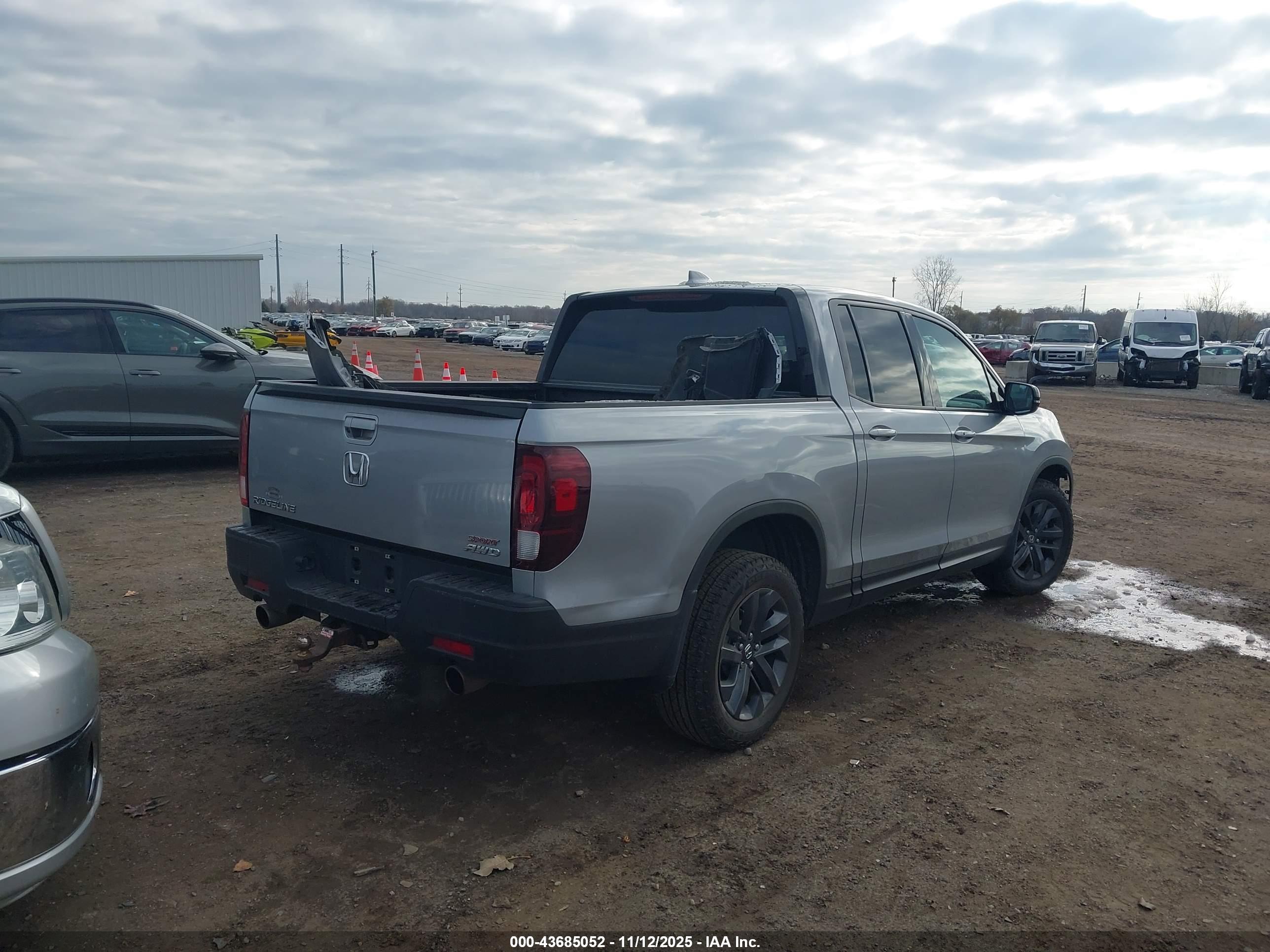 HONDA RIDGELINE image 4