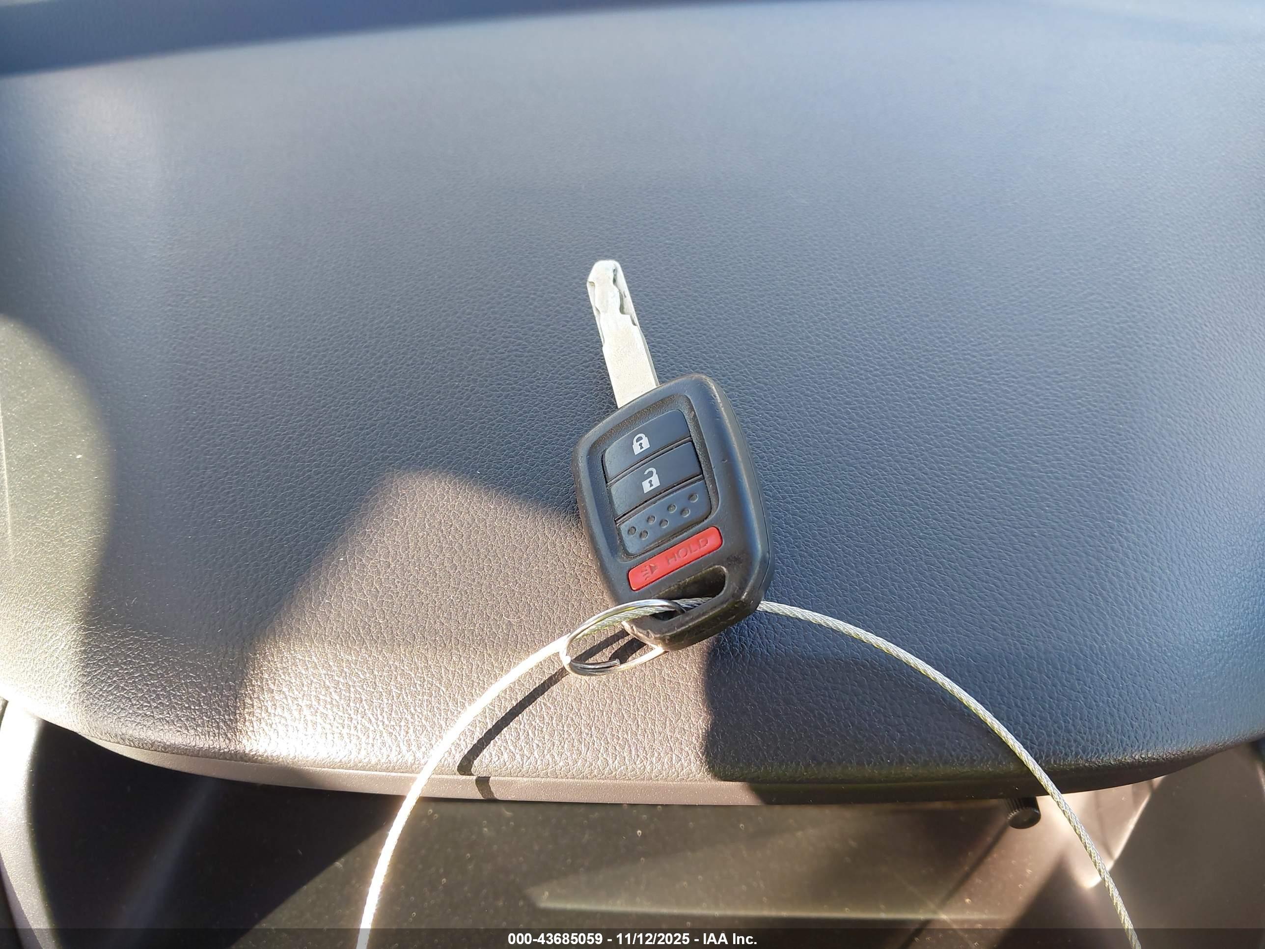 HONDA CR-V image 11